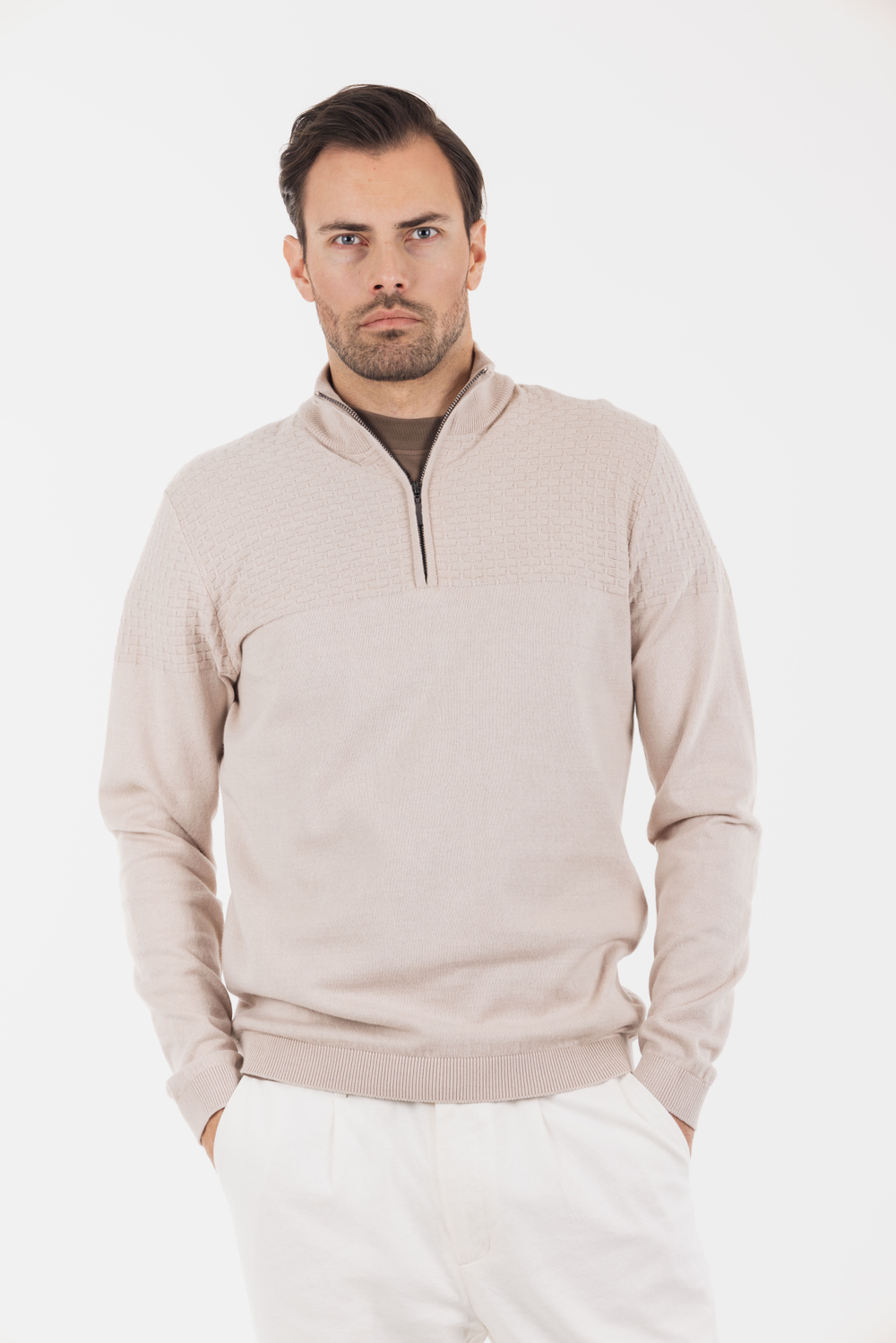 Abel Half-zip