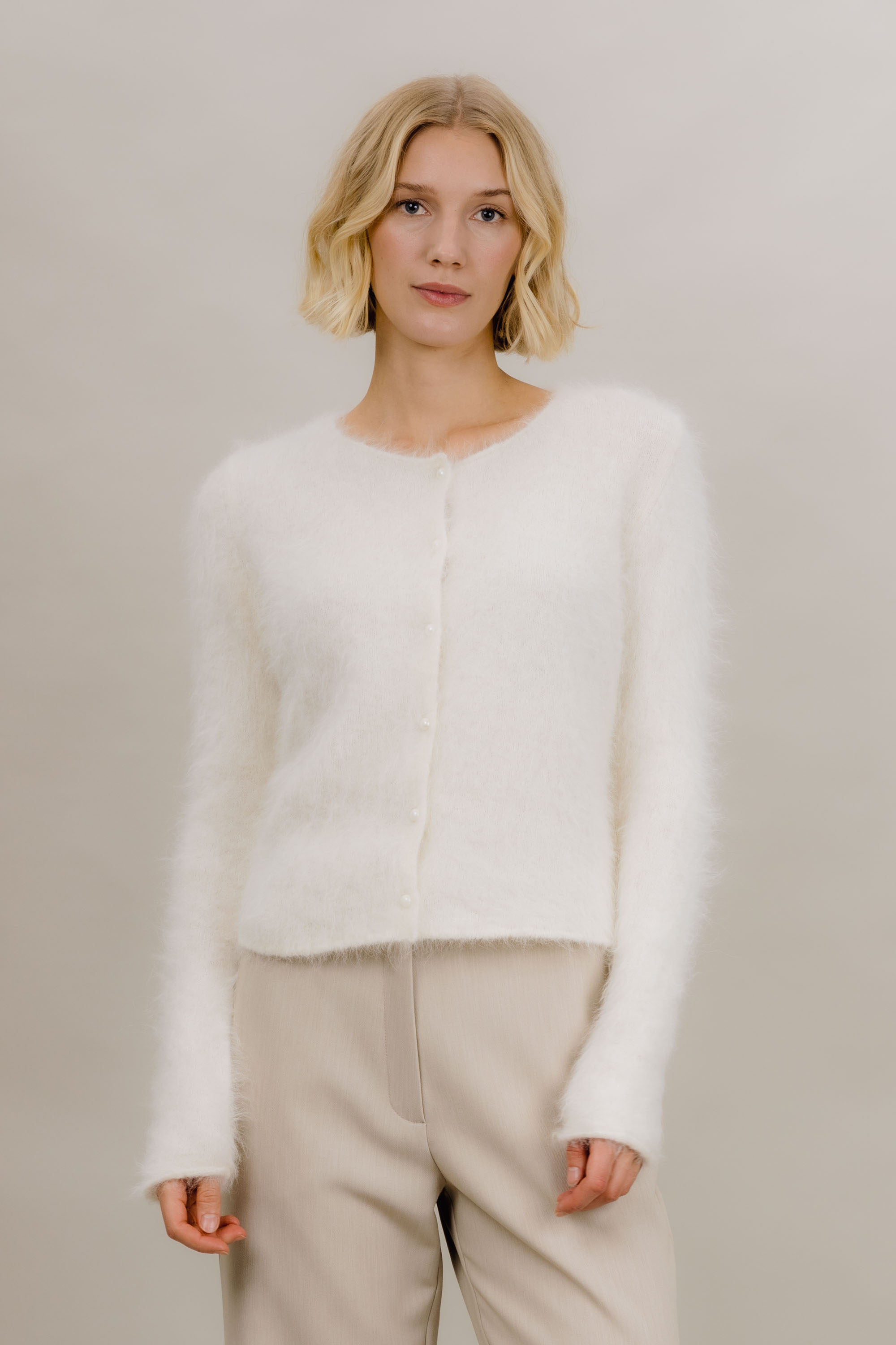 Urban Pioneers Female Ada Cardigan CARDIGAN CREAM