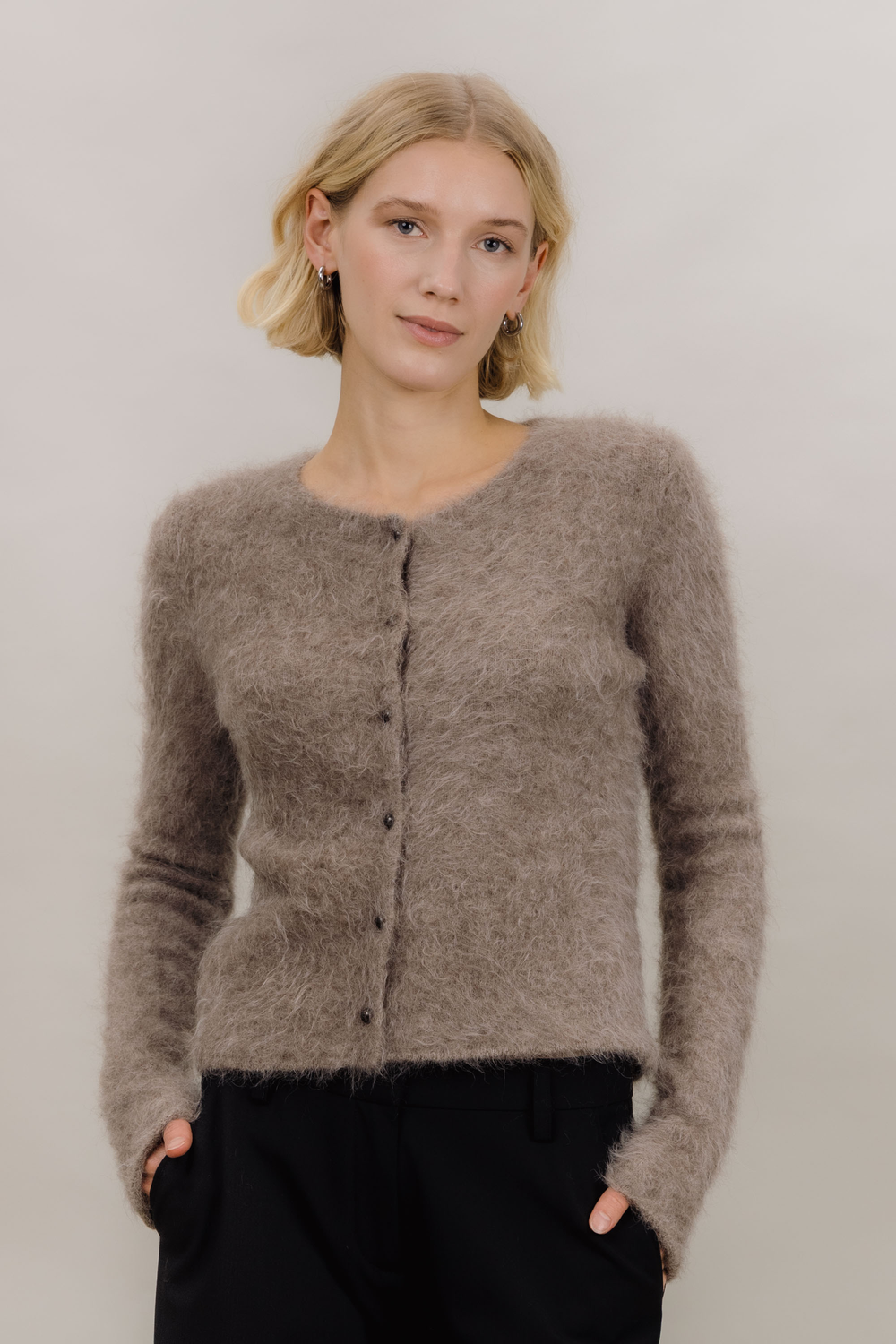 Urban Pioneers Female Ada Cardigan CARDIGAN DARK SAND