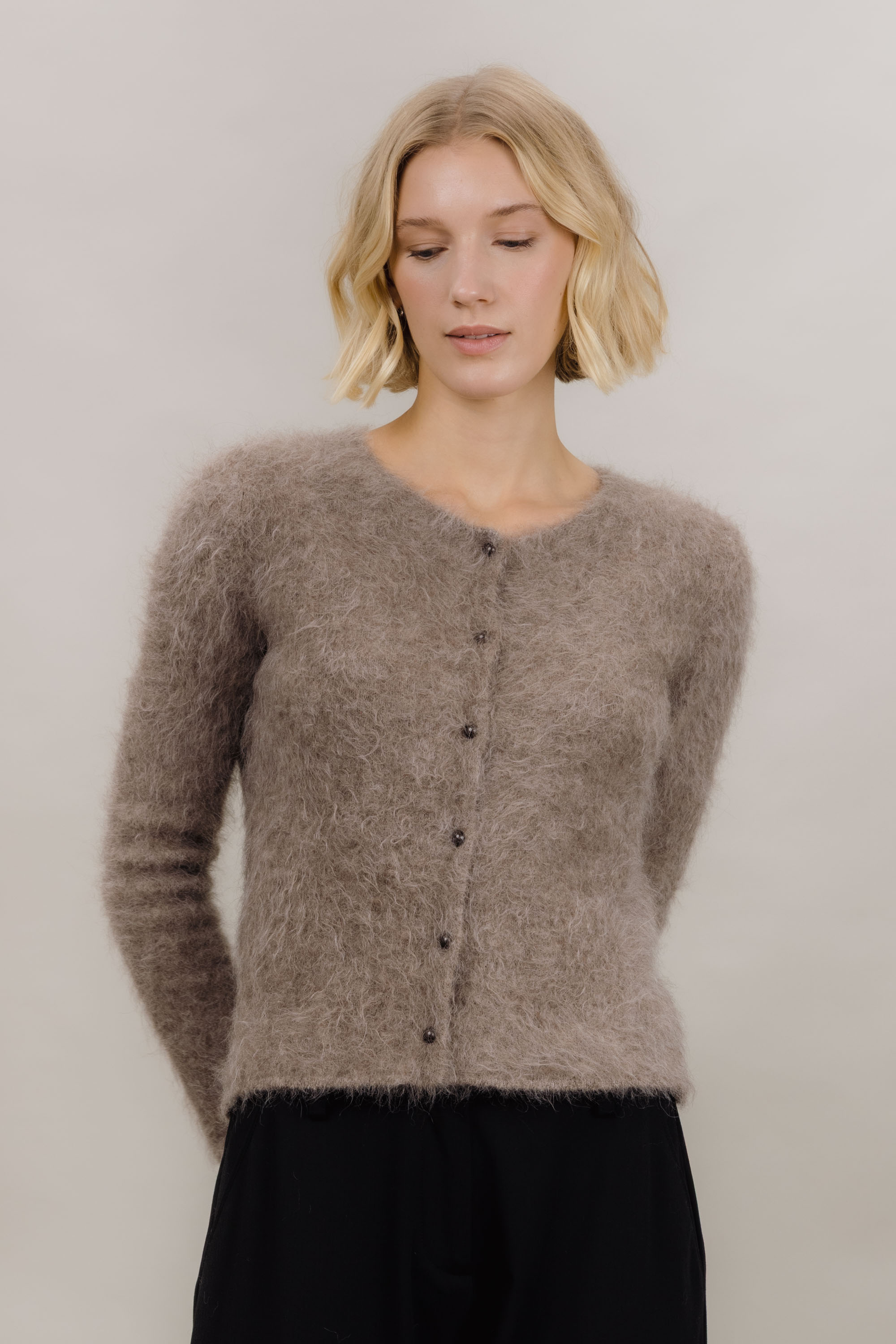 Urban Pioneers Female Ada Cardigan CARDIGAN DARK SAND