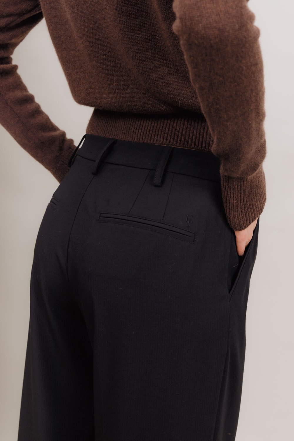 Urban Pioneers Female Adeen Pants PANTS BLACK