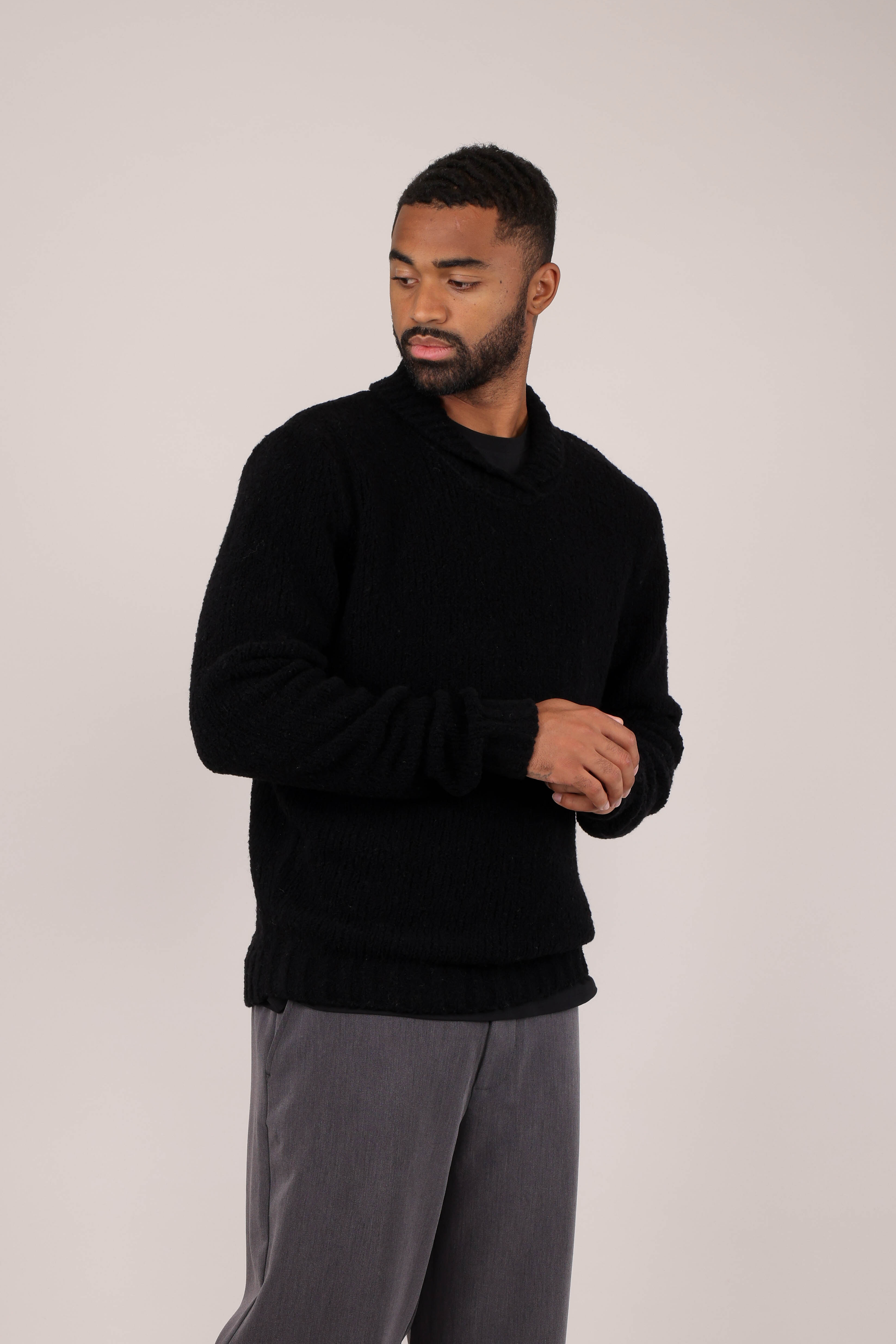 Urban Pioneers Male Adisa Sweater SWEATER BLACK