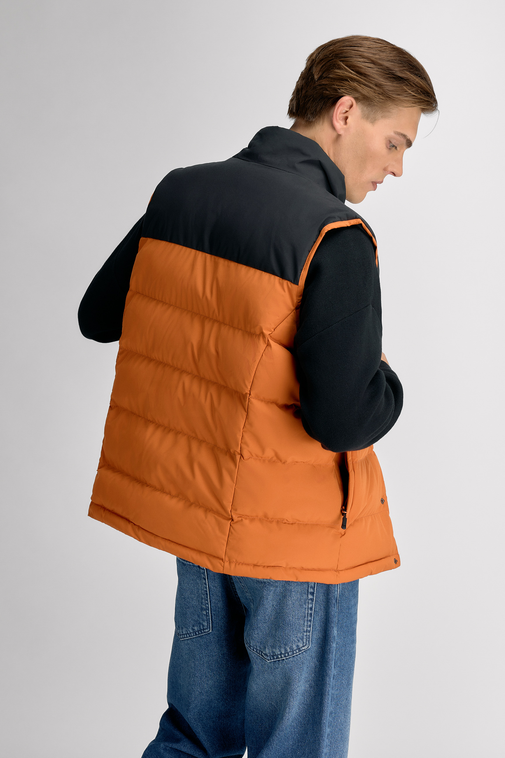 Urban Pioneers Male Alessio Vest VEST RUST