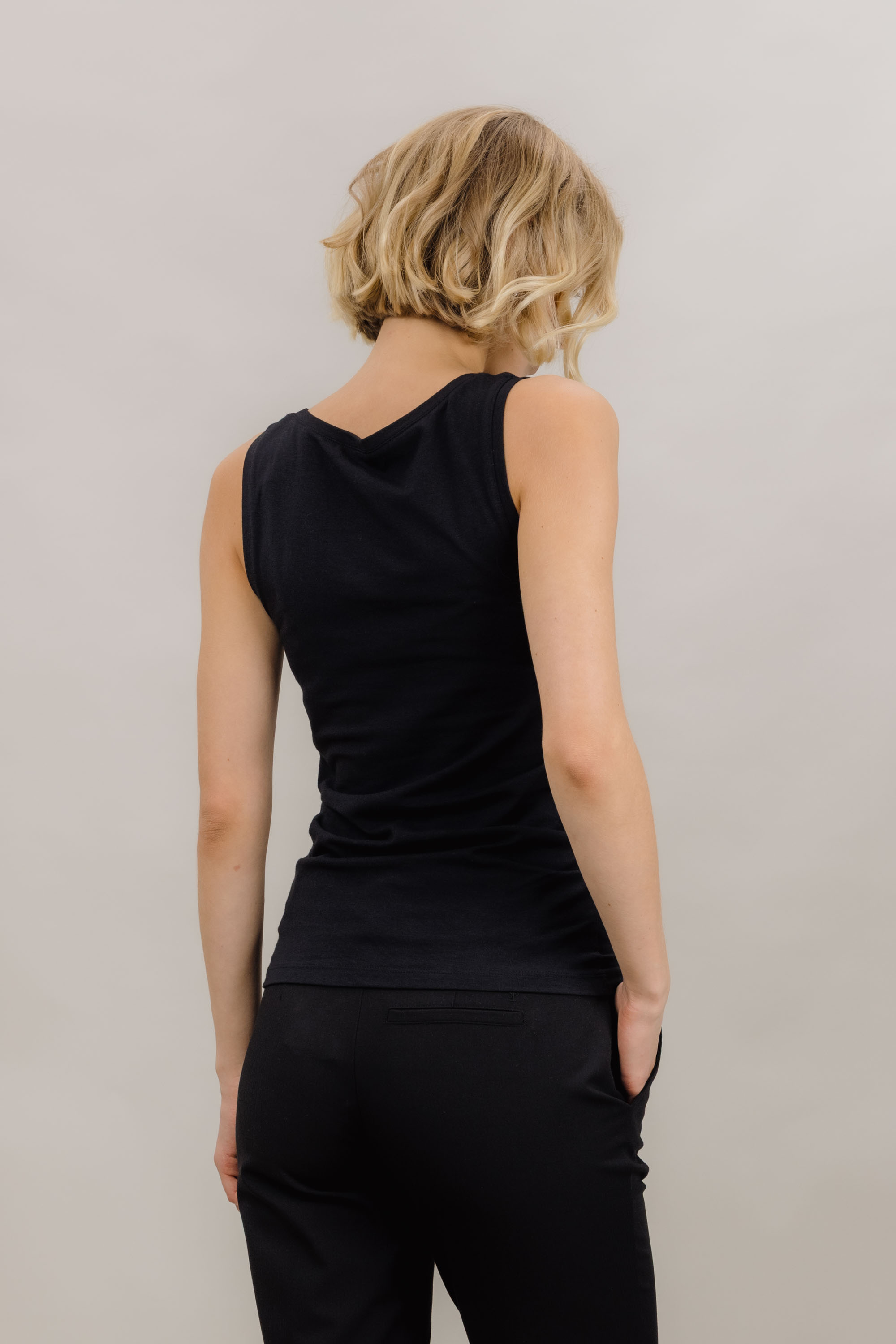 Urban Pioneers Female Alise Top TOP BLACK