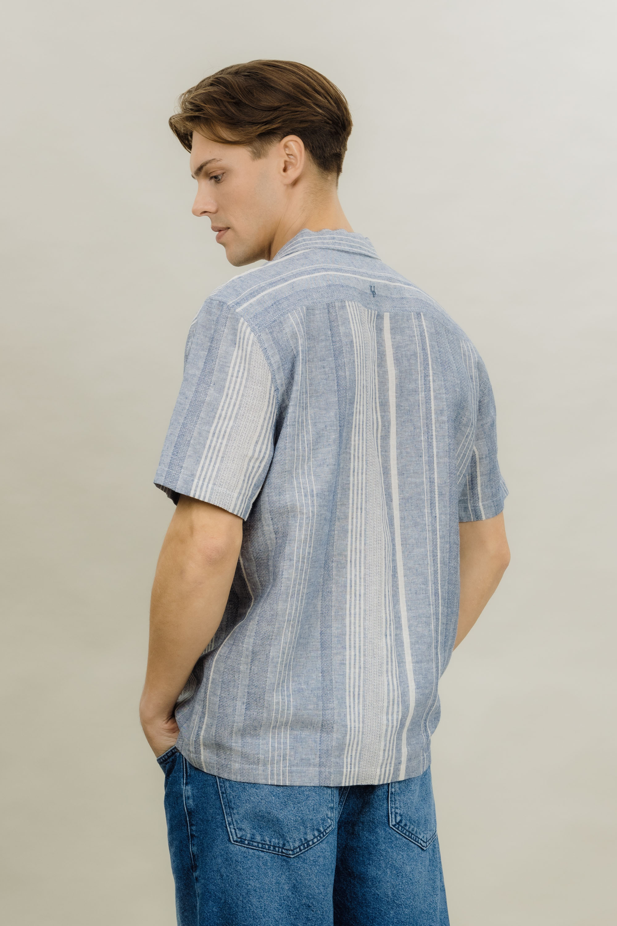 Urban Pioneers Male Anthony SS Shirt SS SHIRT BLUE