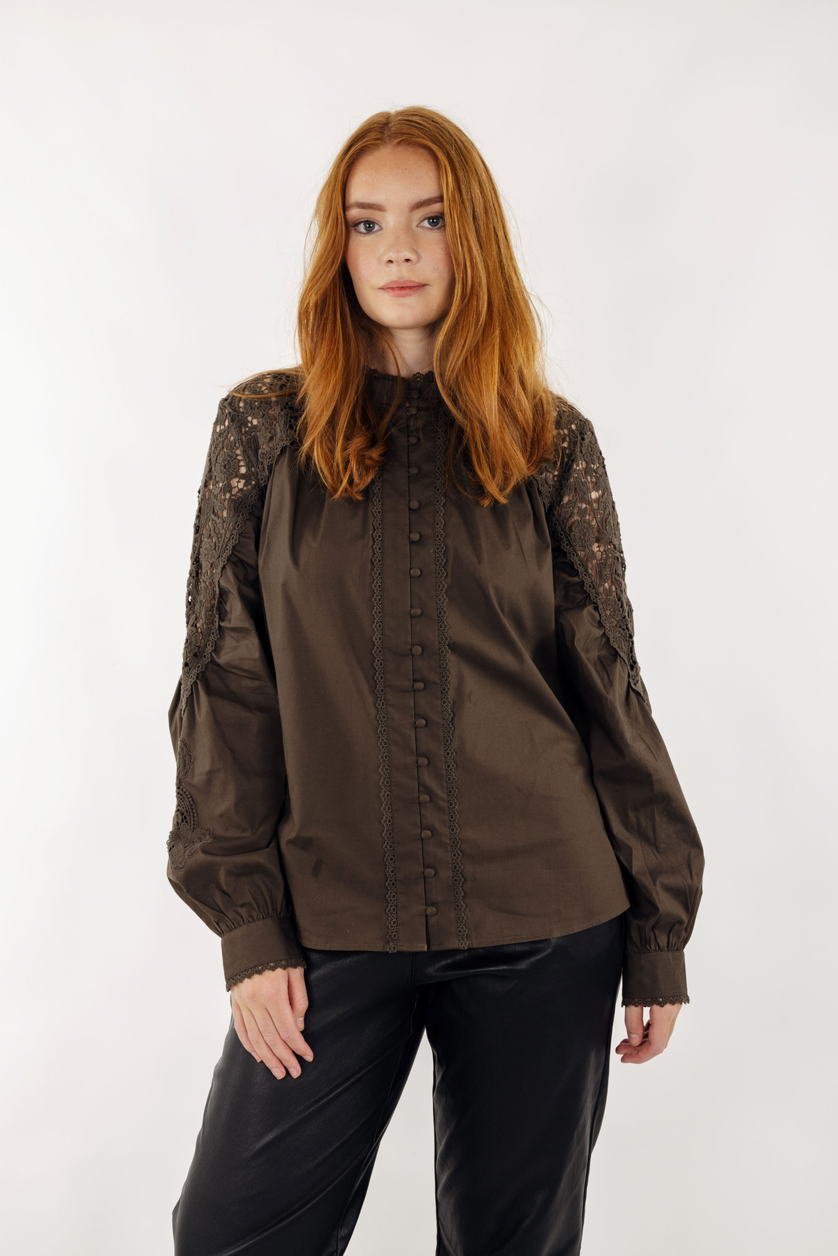 Urban Pioneers Female Arlene Blouse BLOUSE WREN
