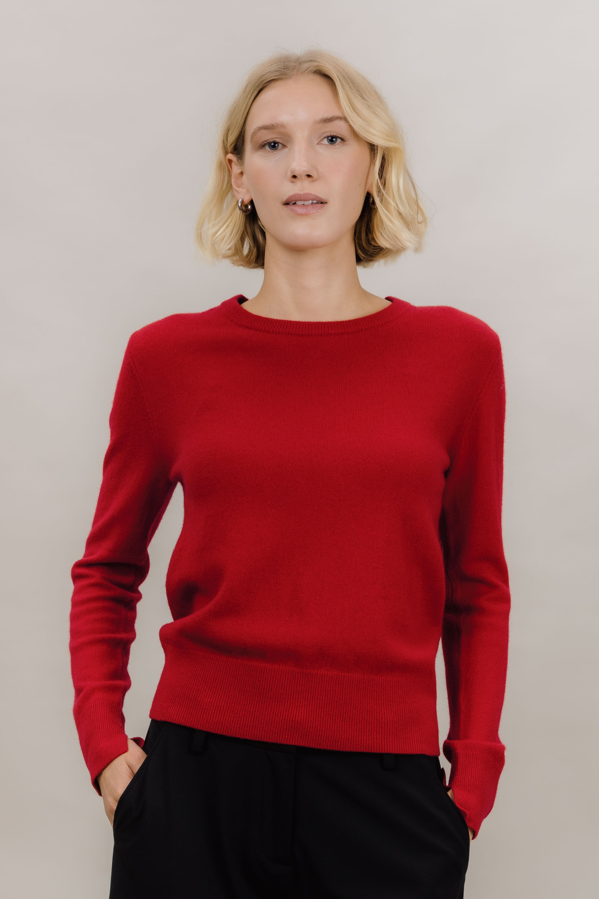 Urban Pioneers Female Bailey Crewneck SWEATER GARNET