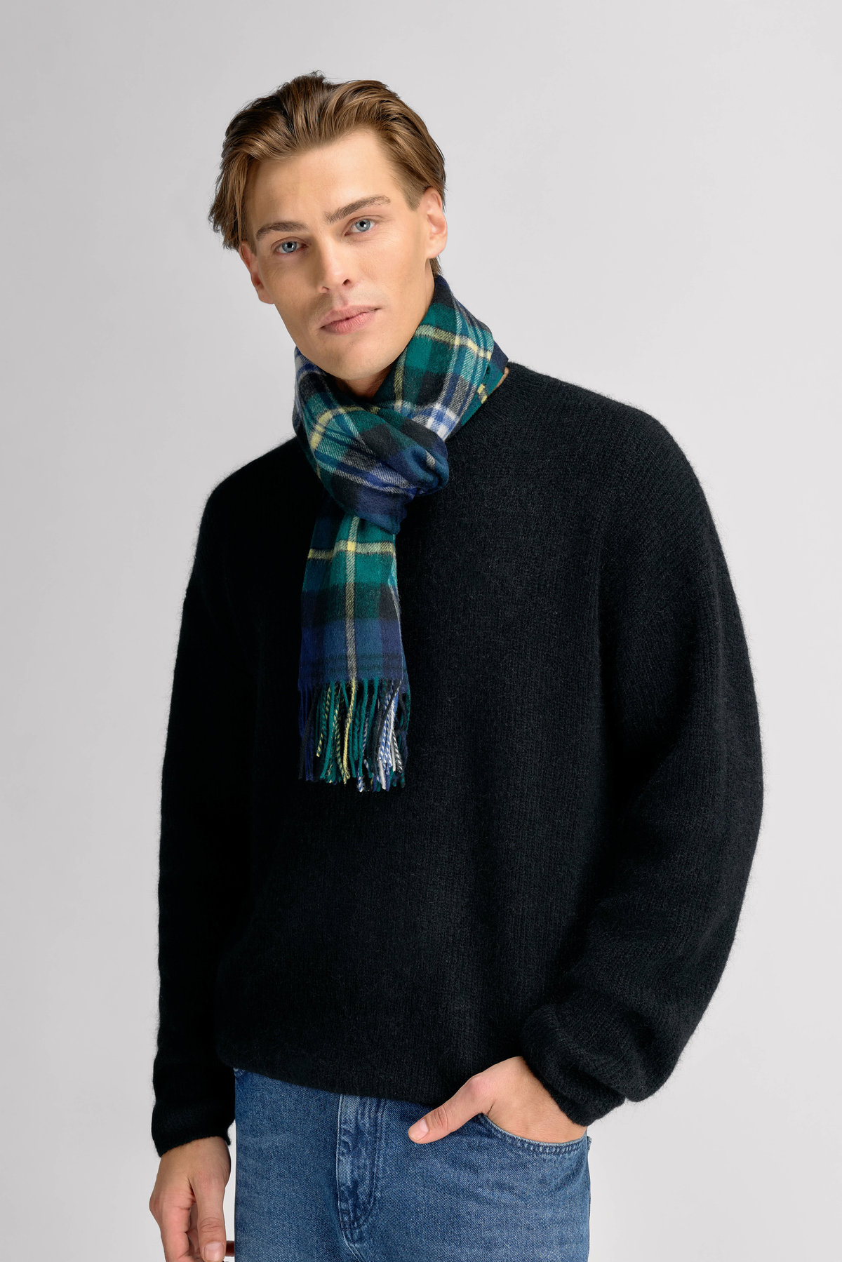 Urban Pioneers Male Beaumont Check Wool Scarf SCARF NAVY CHECK