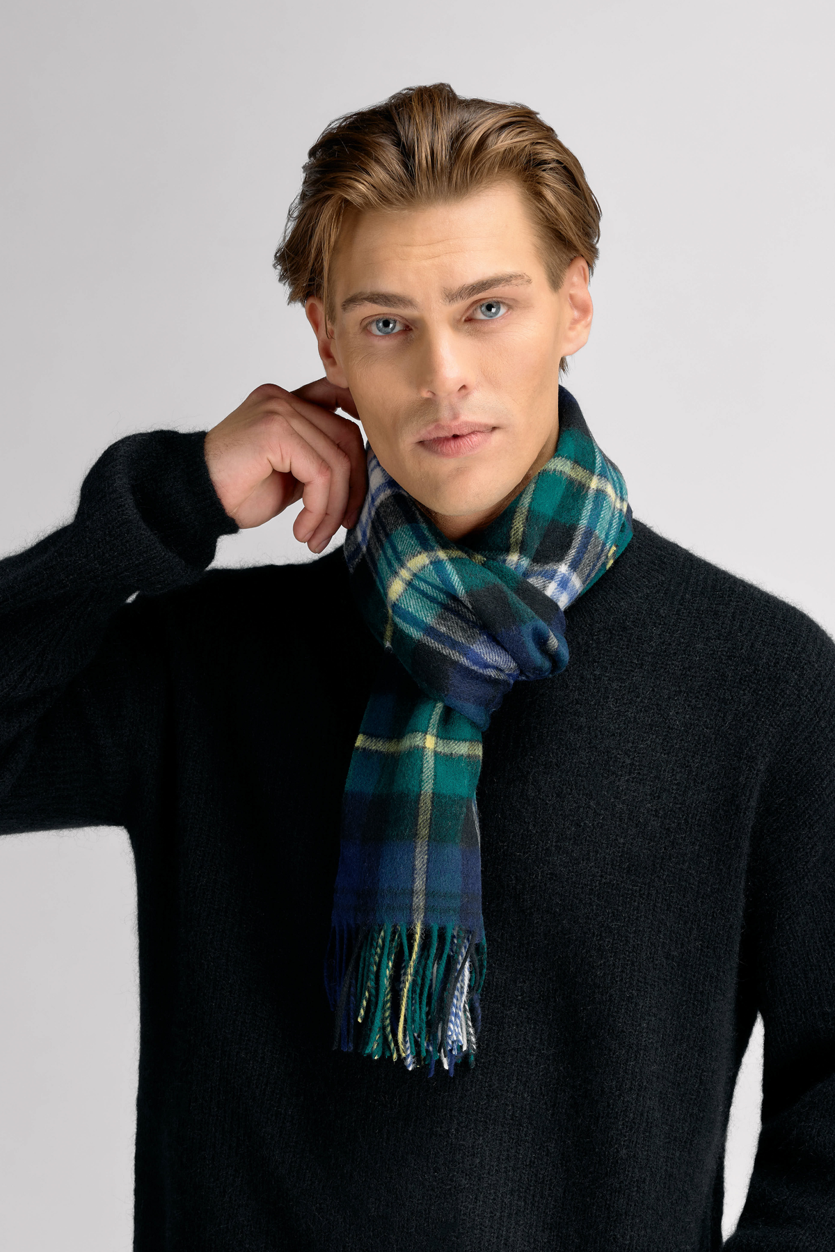Urban Pioneers Male Beaumont Check Wool Scarf SCARF NAVY CHECK