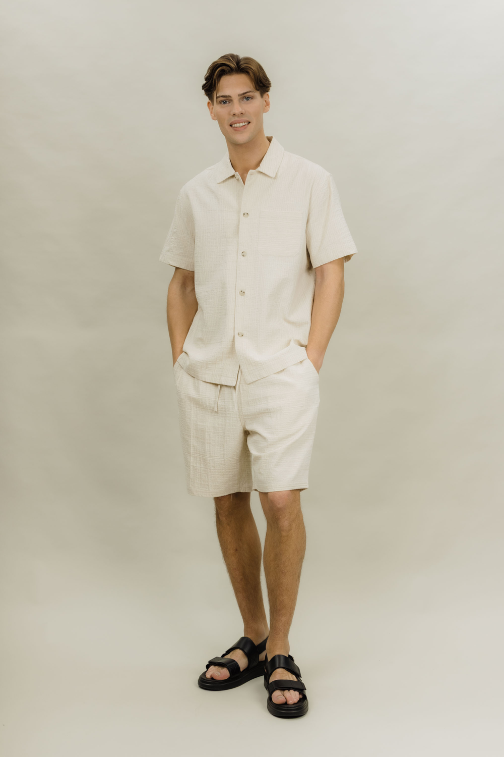Urban Pioneers Male Bernardo Shorts SHORTS LIGHT SAND