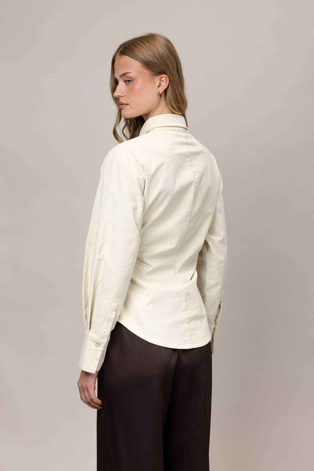 Urban Pioneers Female Betty Shirt BLOUSE CREAM