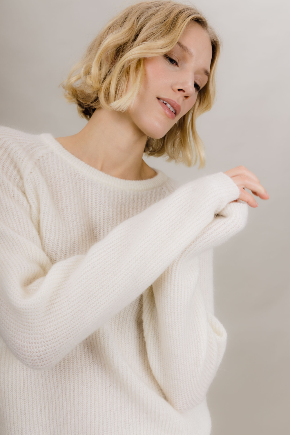 Urban Pioneers Female Betzy Sweater SWEATER CREAM