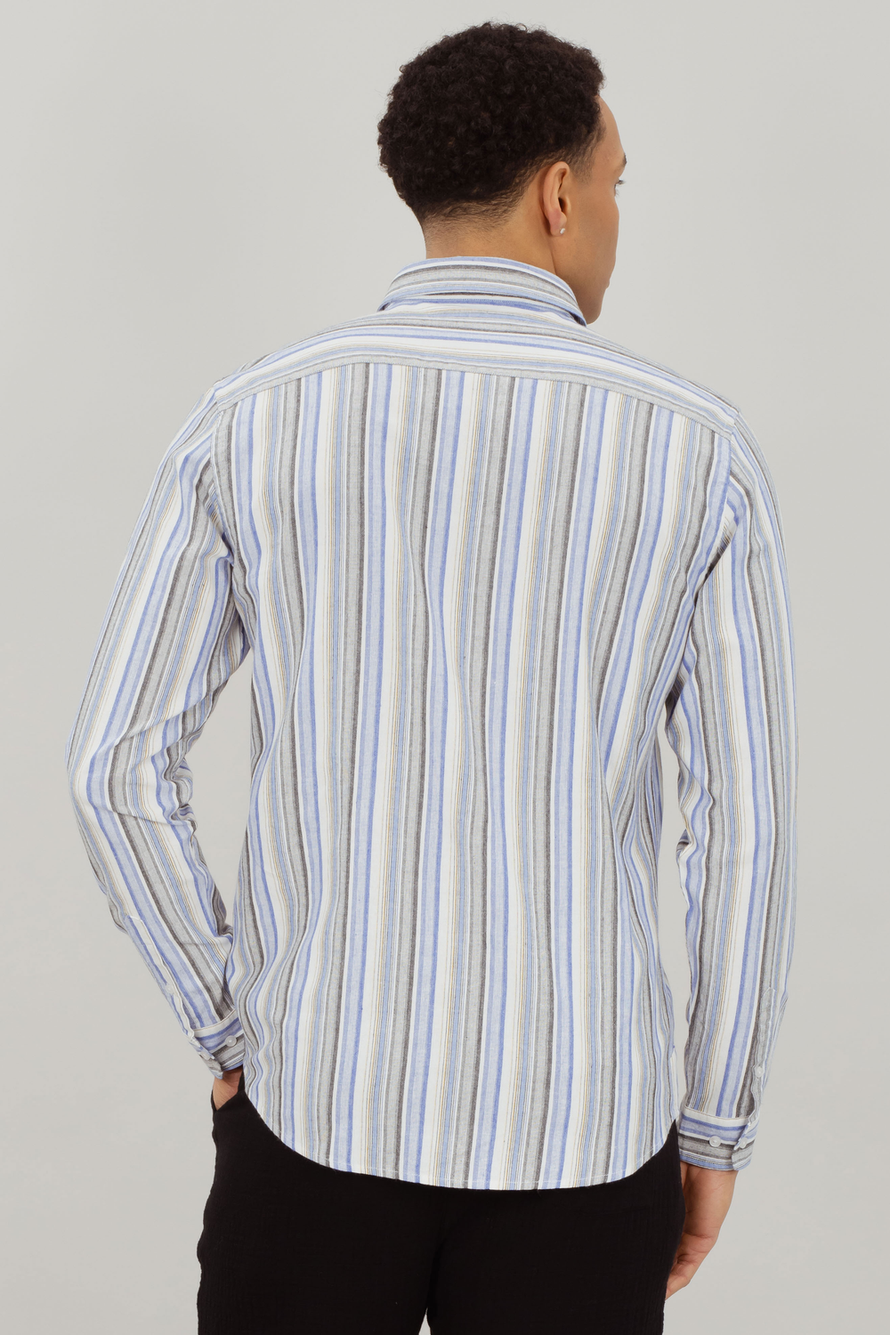 Urban Pioneers Male Daniel LS Shirt SHIRT BLUE MULTI