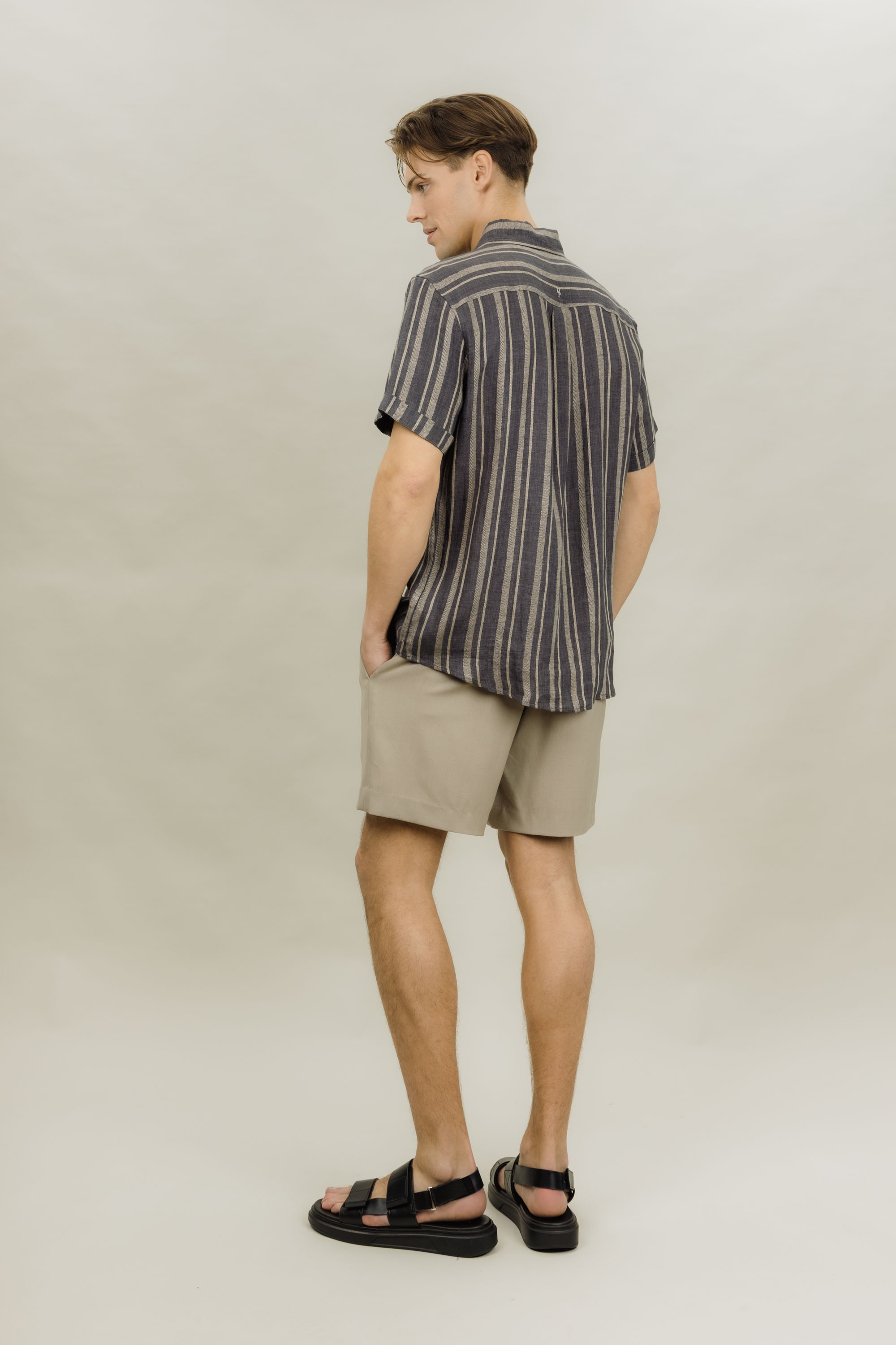 Urban Pioneers Male Davide Shorts SHORTS SAND