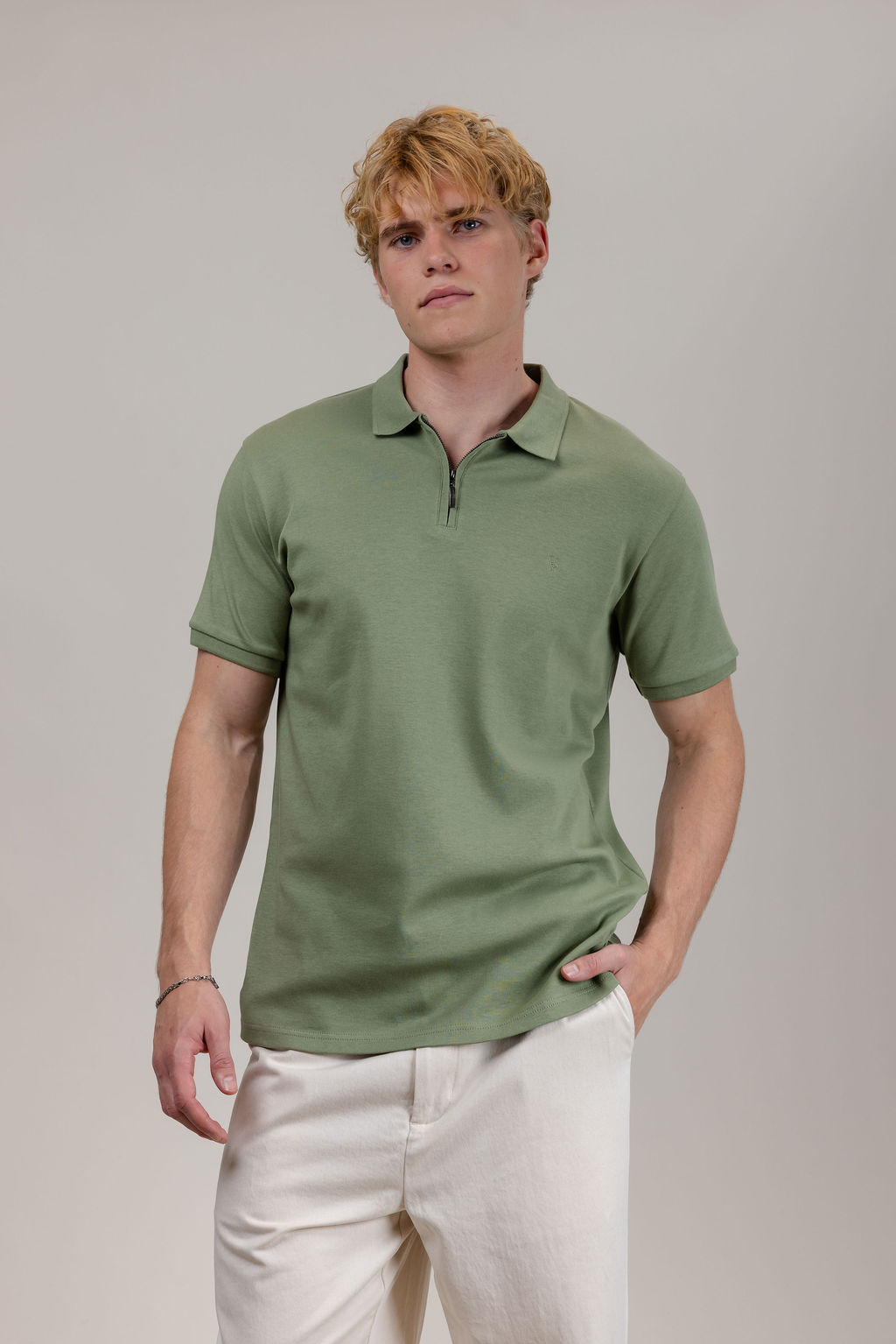 Urban Pioneers Male Denis SS Pique PIQUE HEDGE GREEN