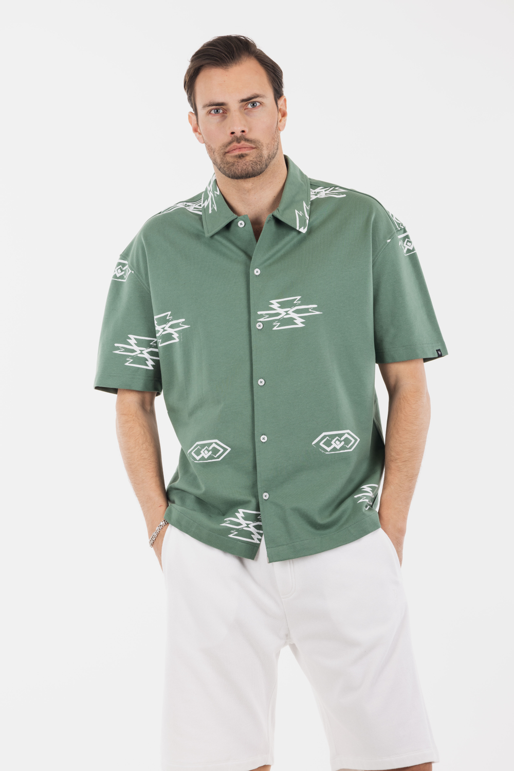 Urban Pioneers Male Denzel Shirt SHIRT DARK FOREST