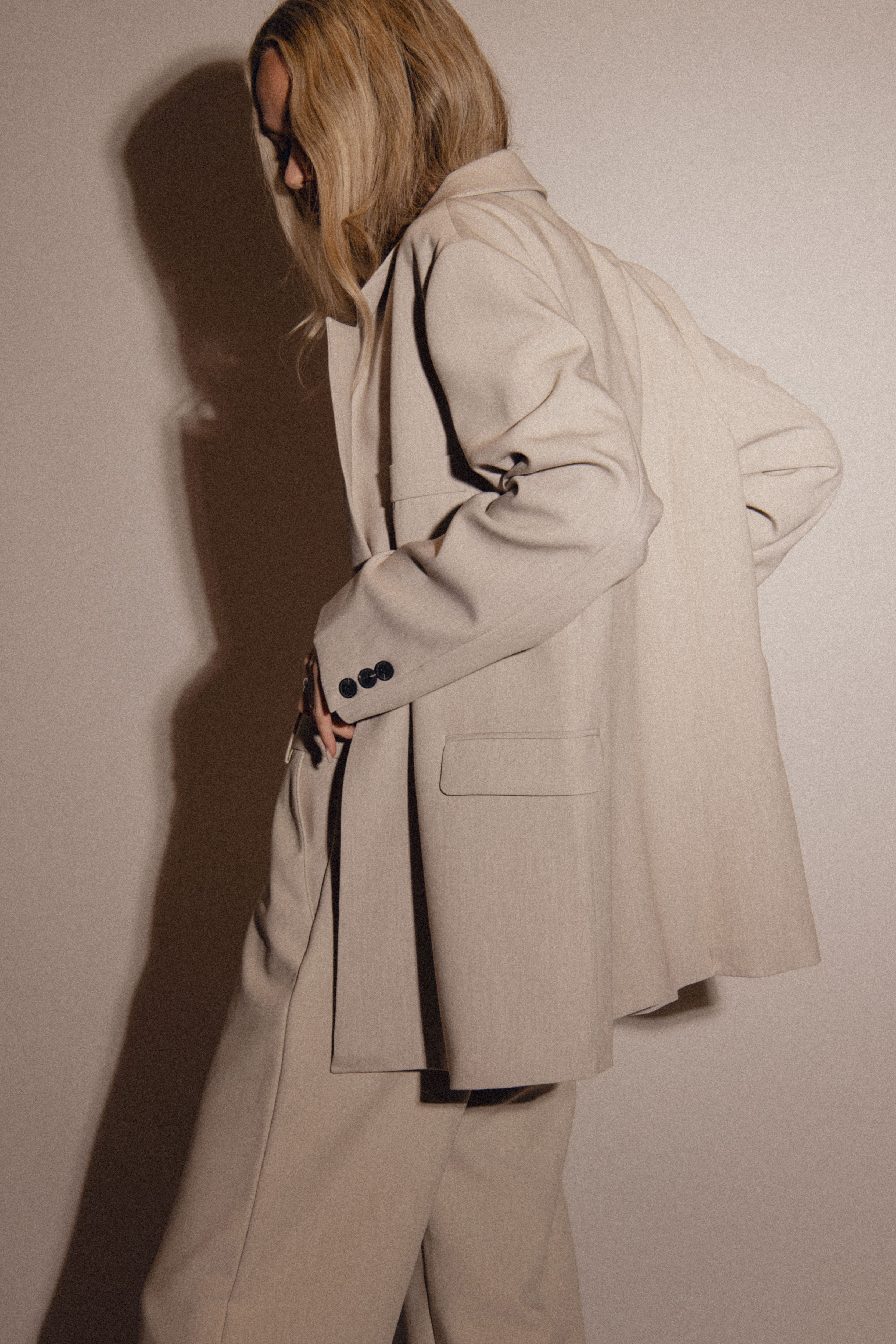 Urban Pioneers Female Devaki Blazer BLAZER SAND MELANGE