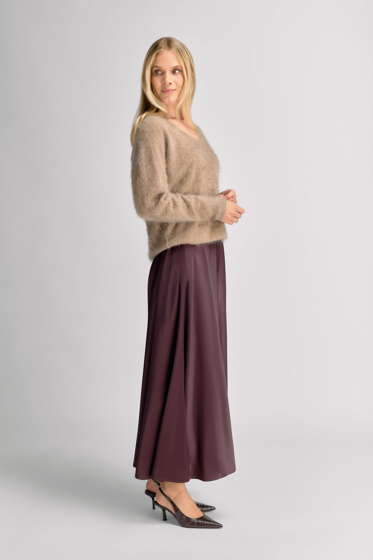 Urban Pioneers Female Emmeline Skirt SKIRT PLUM PERFECT