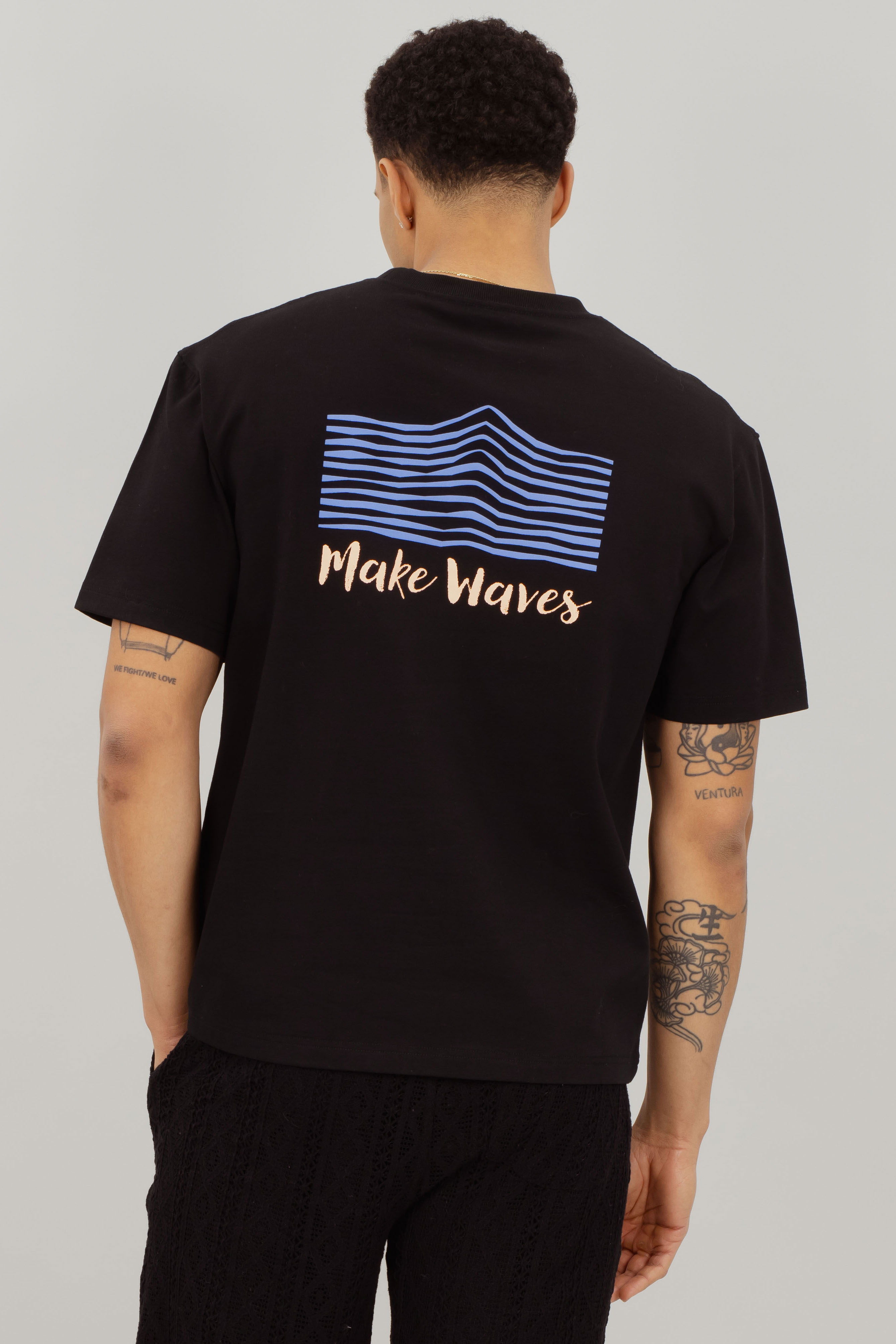 Urban Pioneers Male Enea Tee T-SHIRT BLACK MAKE WAVES