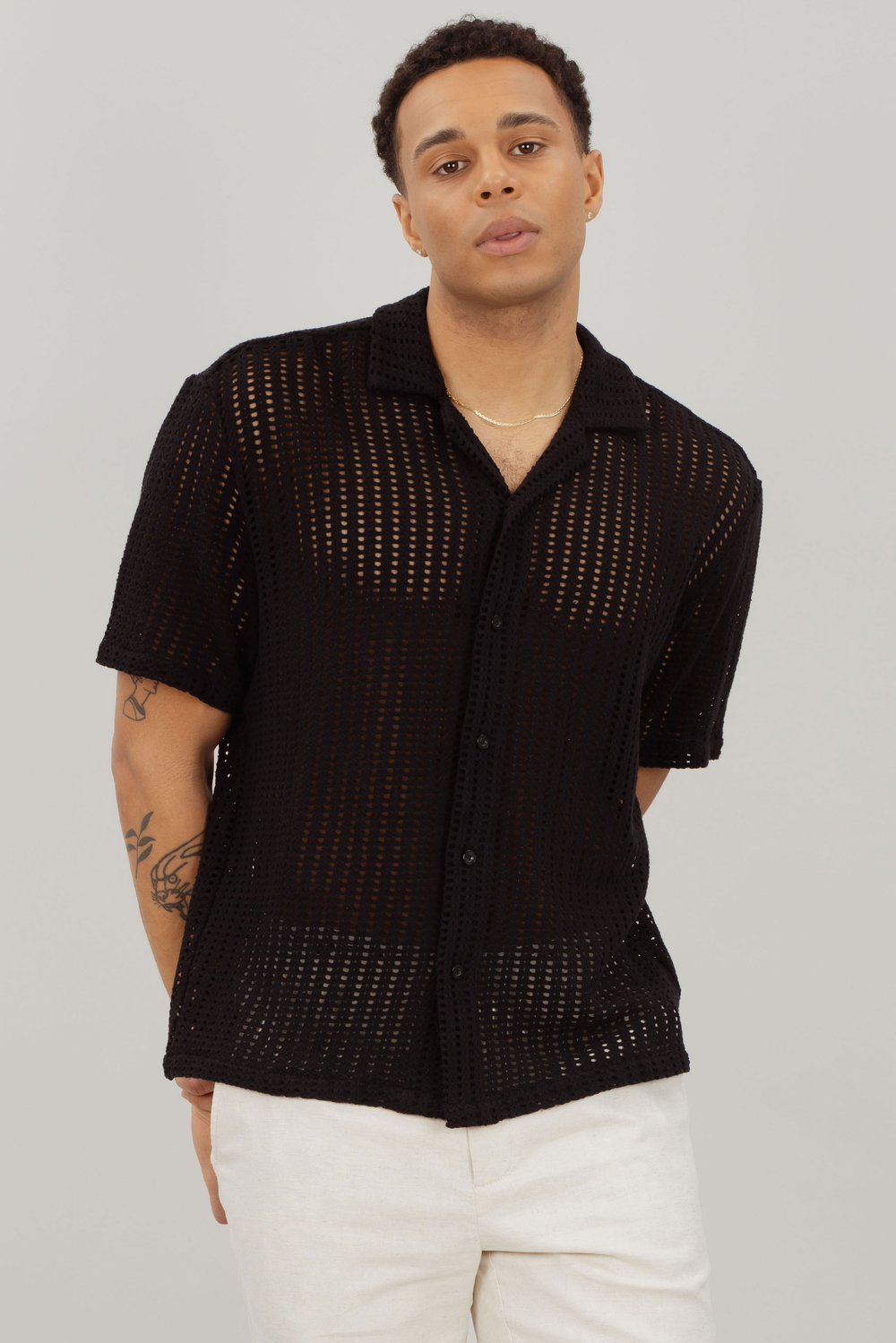 Urban Pioneers Male Esteban SS SHIRT BLACK