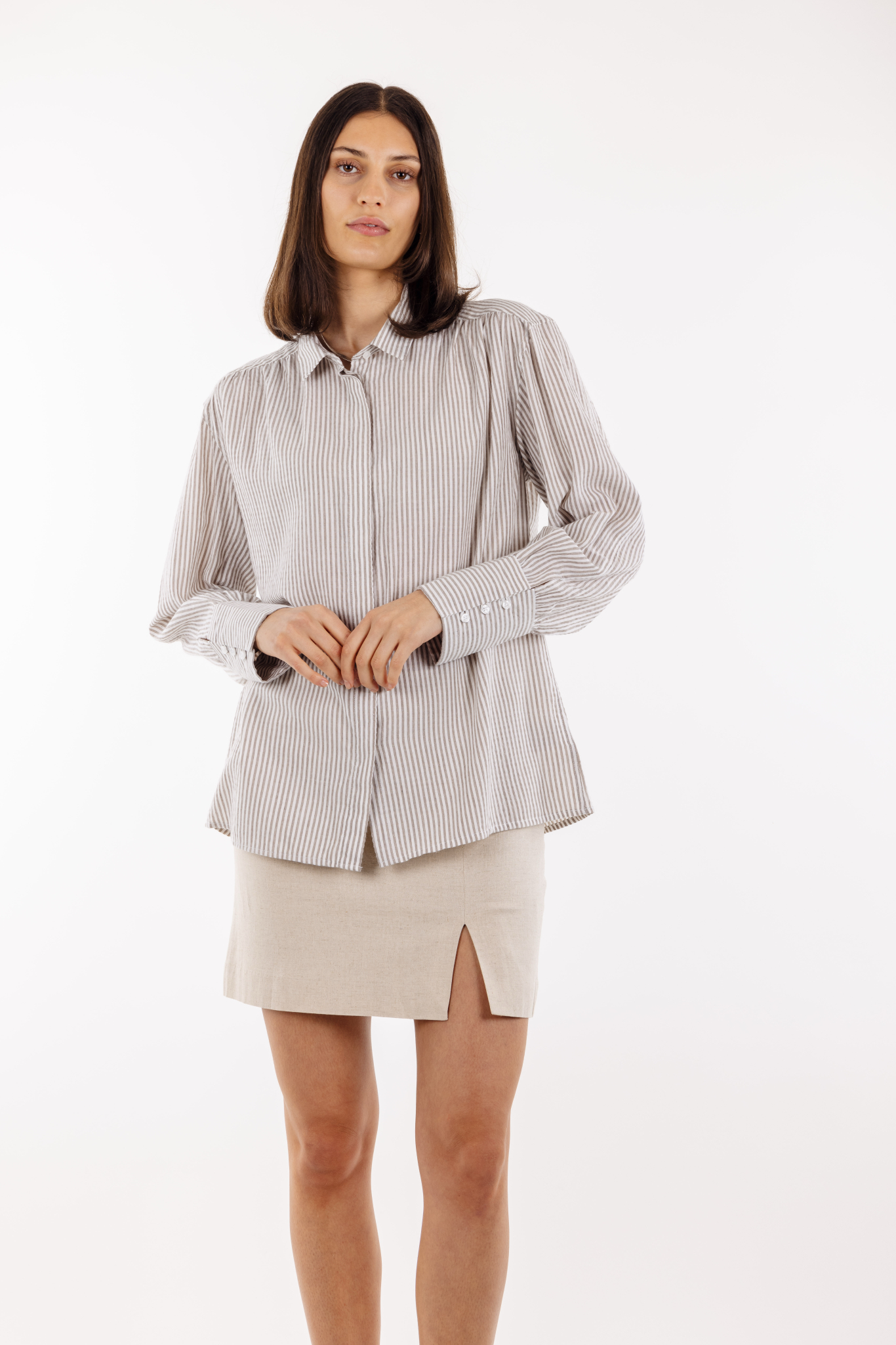 Urban Pioneers Female Fanaka Shirt SHIRT LIGHT BROWN