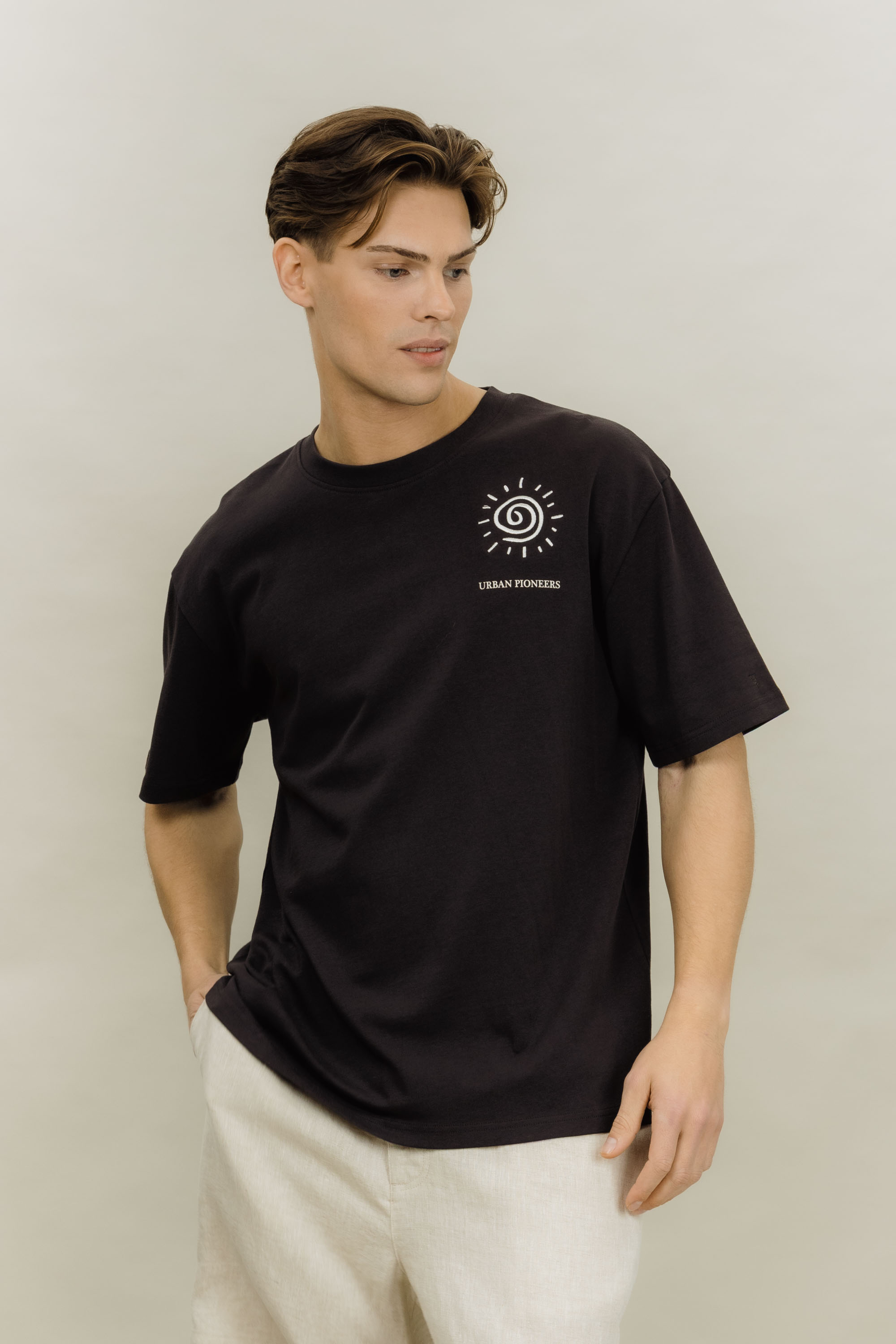 Urban Pioneers Male Flavio Tee T-SHIRT WASHED BLACK SURFER