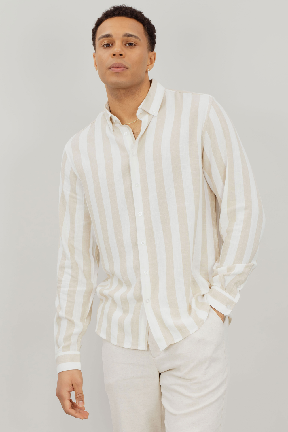 Urban Pioneers Male Folke LS Shirt SHIRT SAND