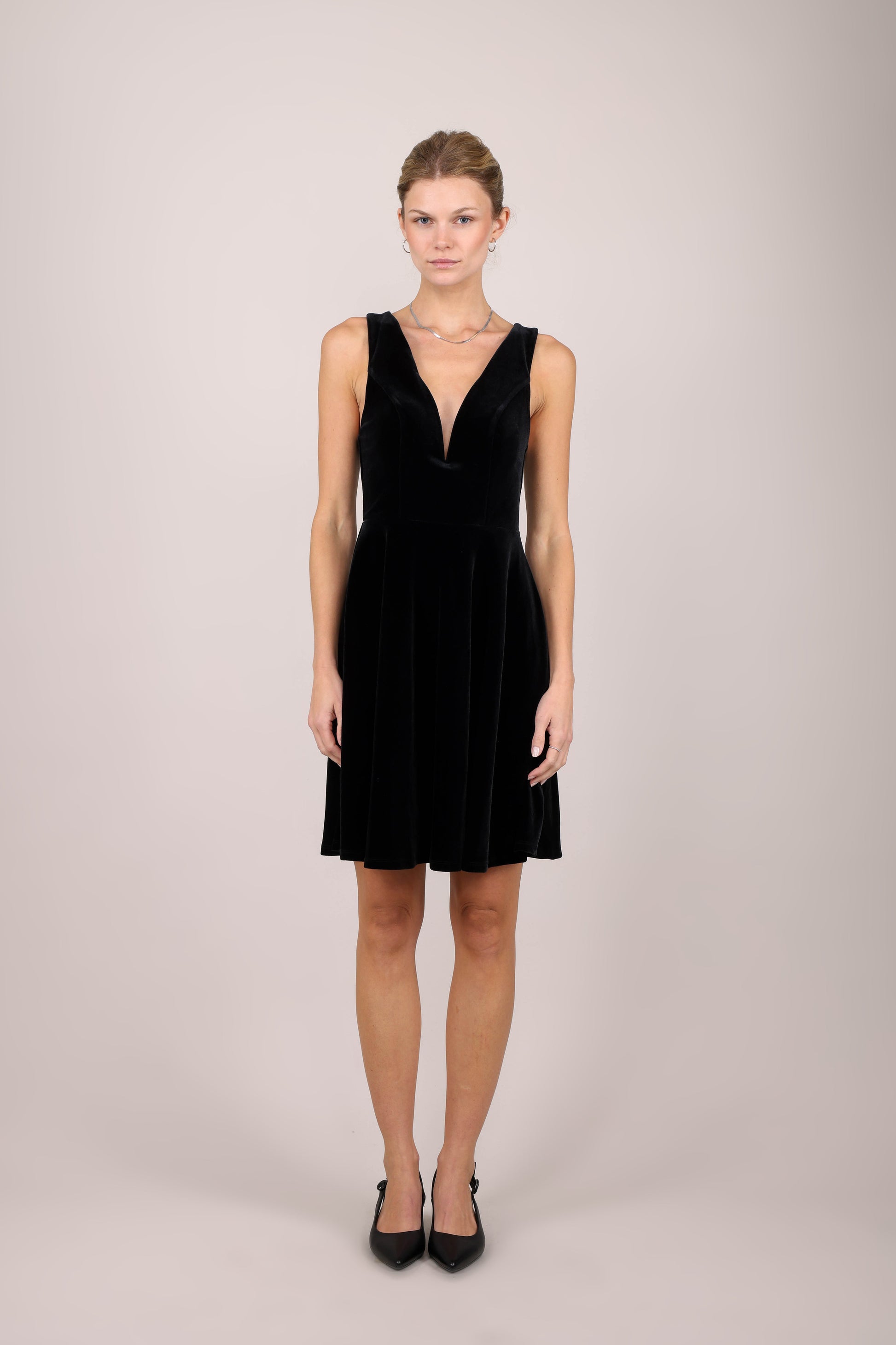 Urban Pioneers Female Ginza Dress DRESS BLACK