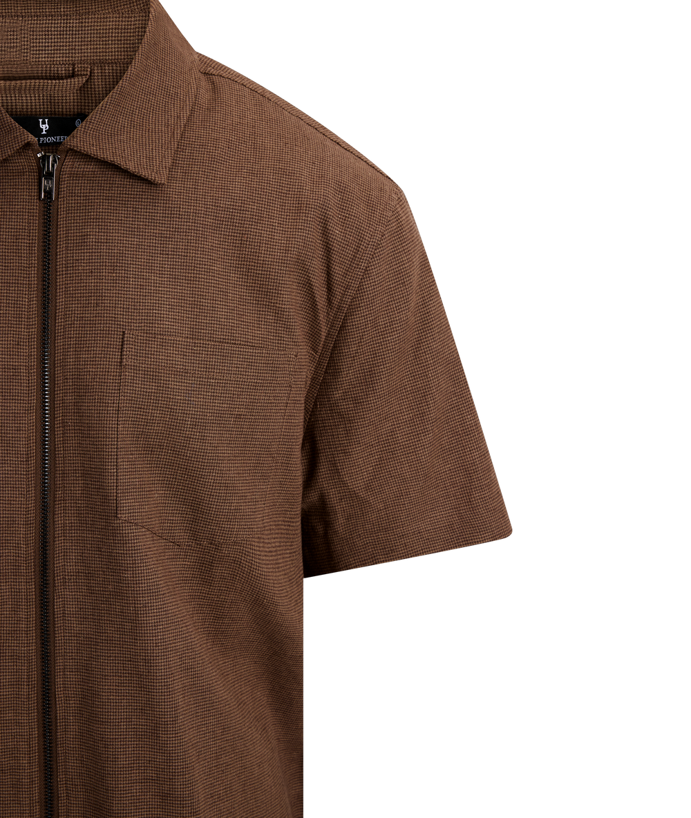 Urban Pioneers Male Gregorio SS SHirt SS SHIRT BROWN