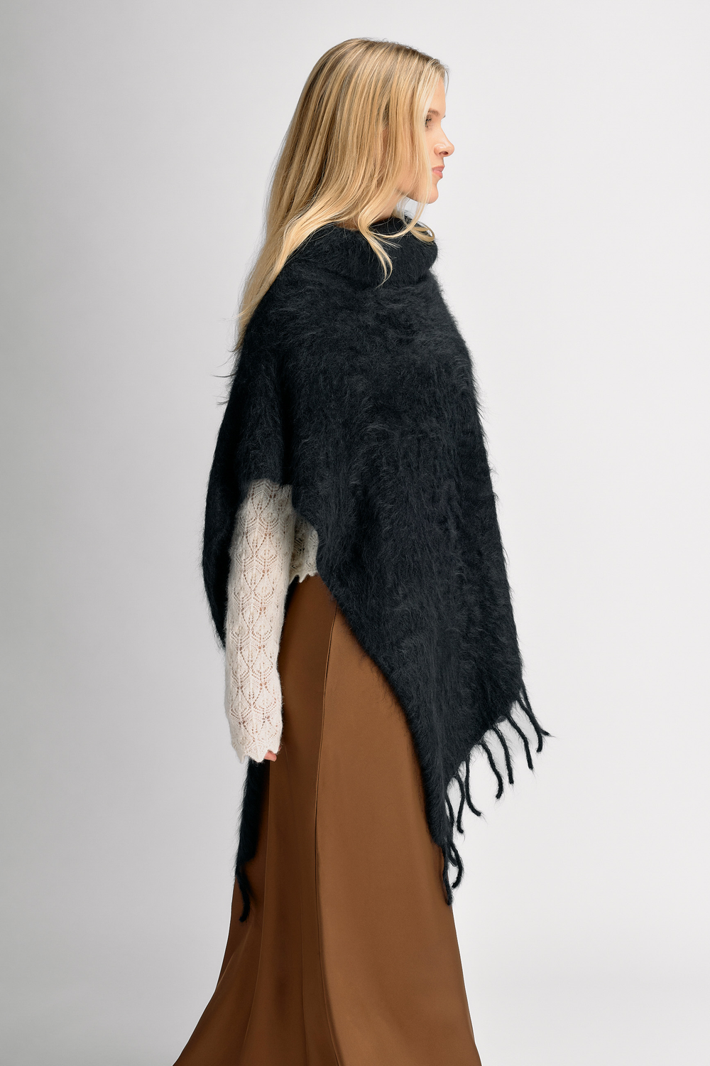 Urban Pioneers Female Hedy Turtleneck SWEATER