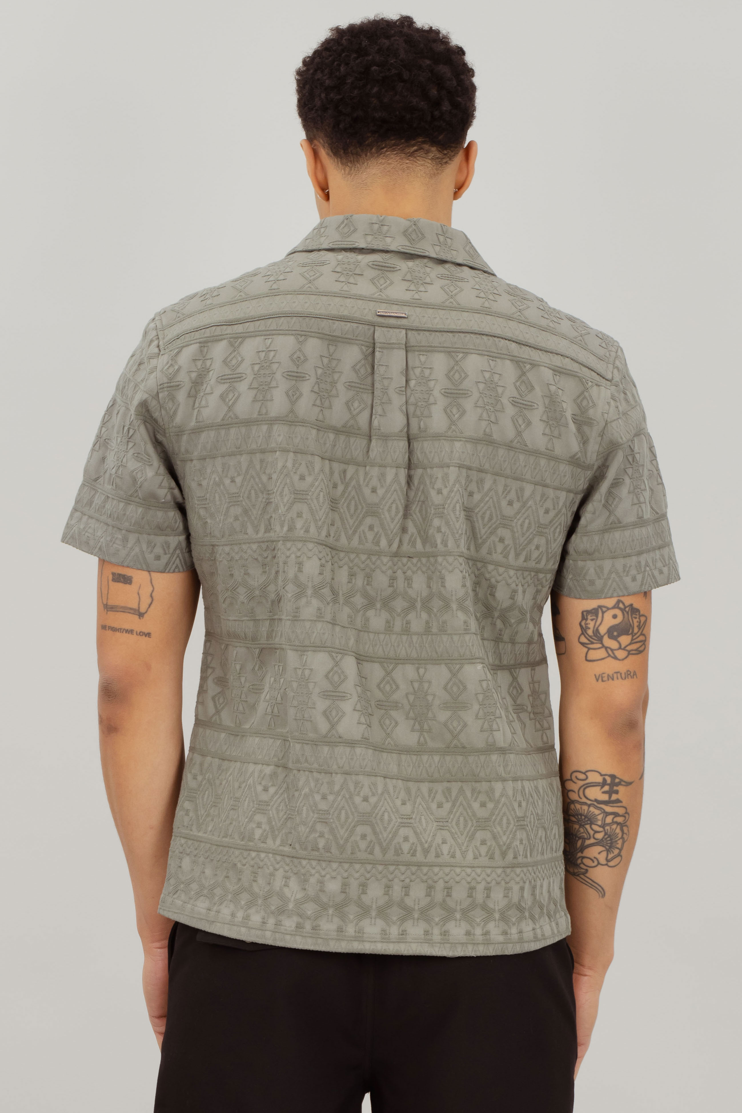 Urban Pioneers Male Hubert SS SHIRT OLIVE