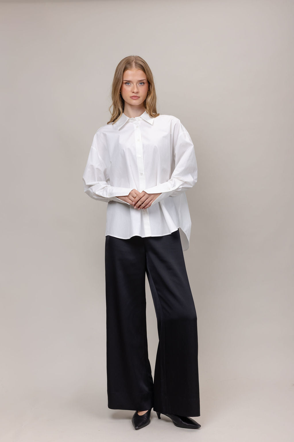 Urban Pioneers Female Jacinda Pants PANTS BLACK