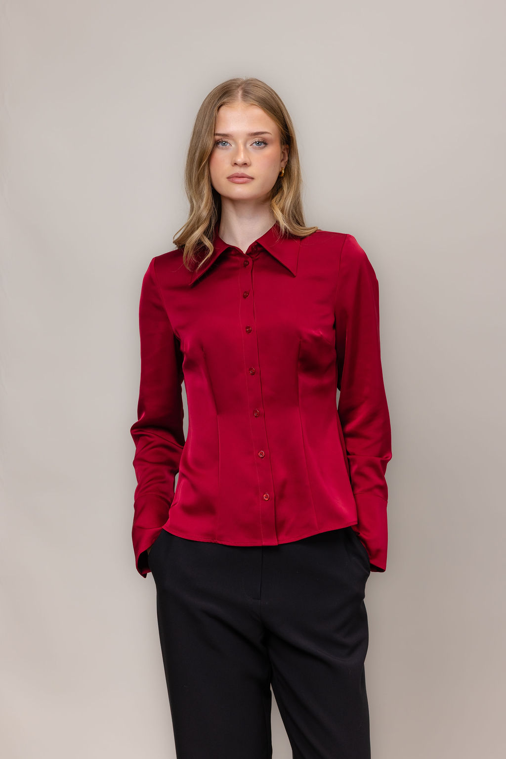 Urban Pioneers Female Jacinda Shirt BLOUSE RUMBA RED
