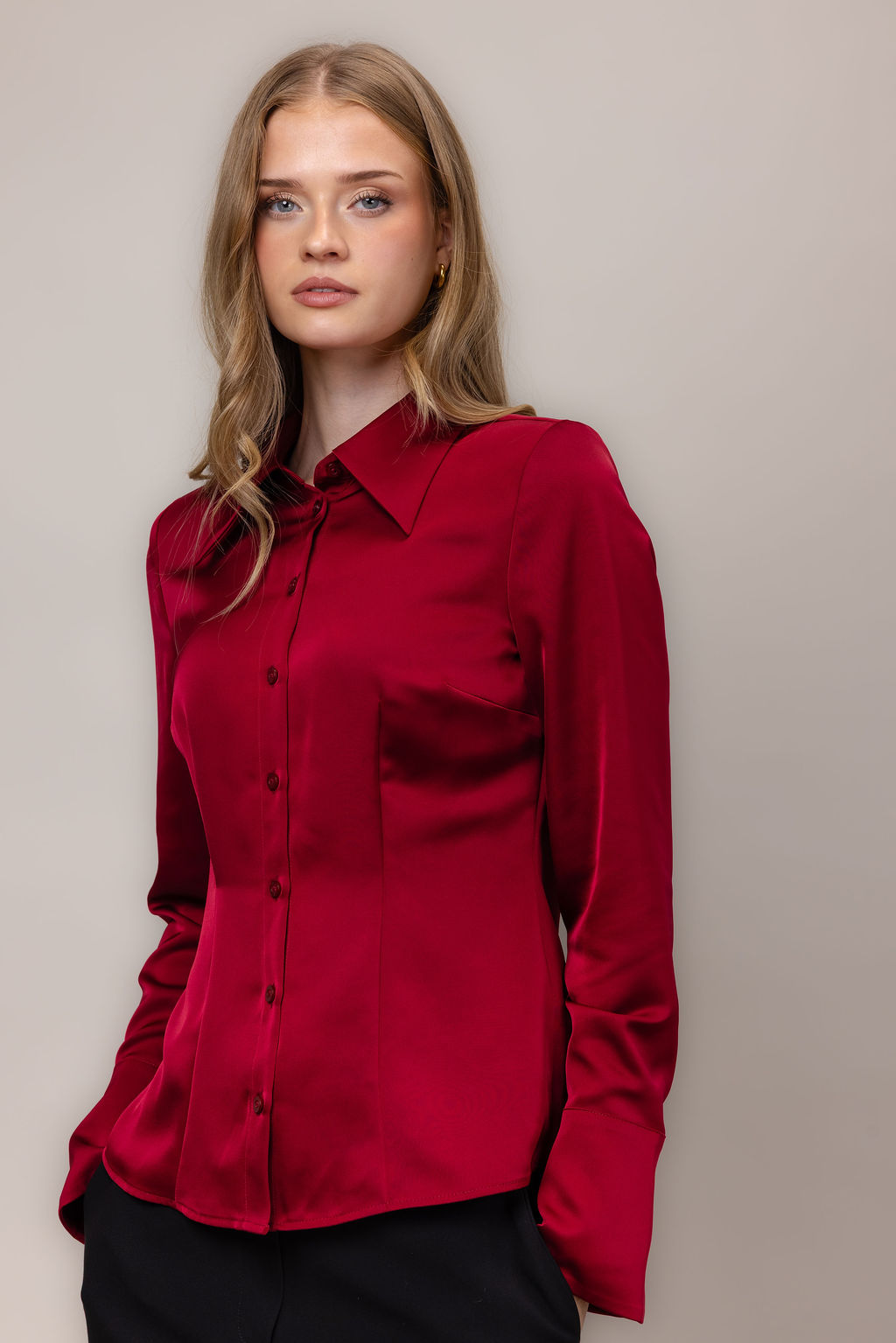 Urban Pioneers Female Jacinda Shirt BLOUSE RUMBA RED
