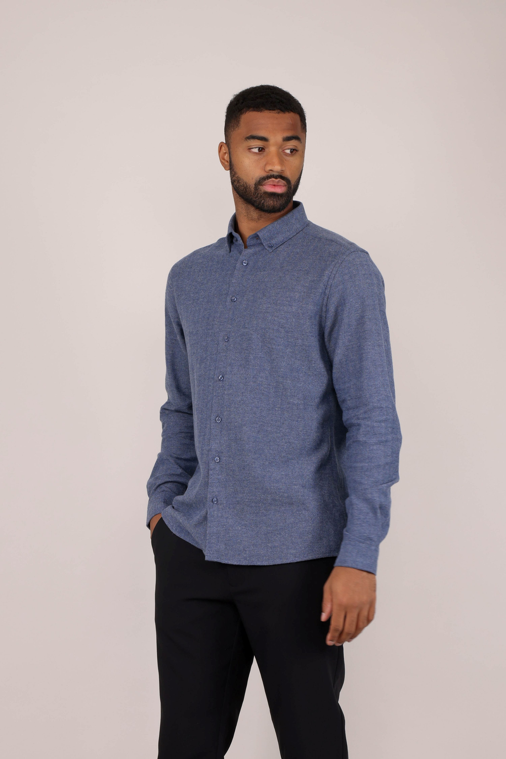 Urban Pioneers Male Jon Shirt SHIRT NAVY