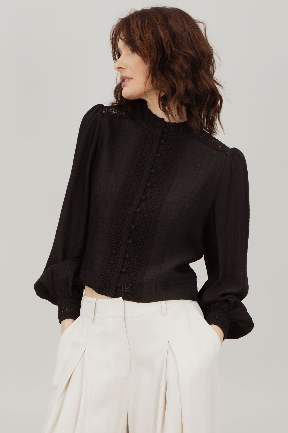 Urban Pioneers Female Josefine LS Blouse BLOUSE BLACK