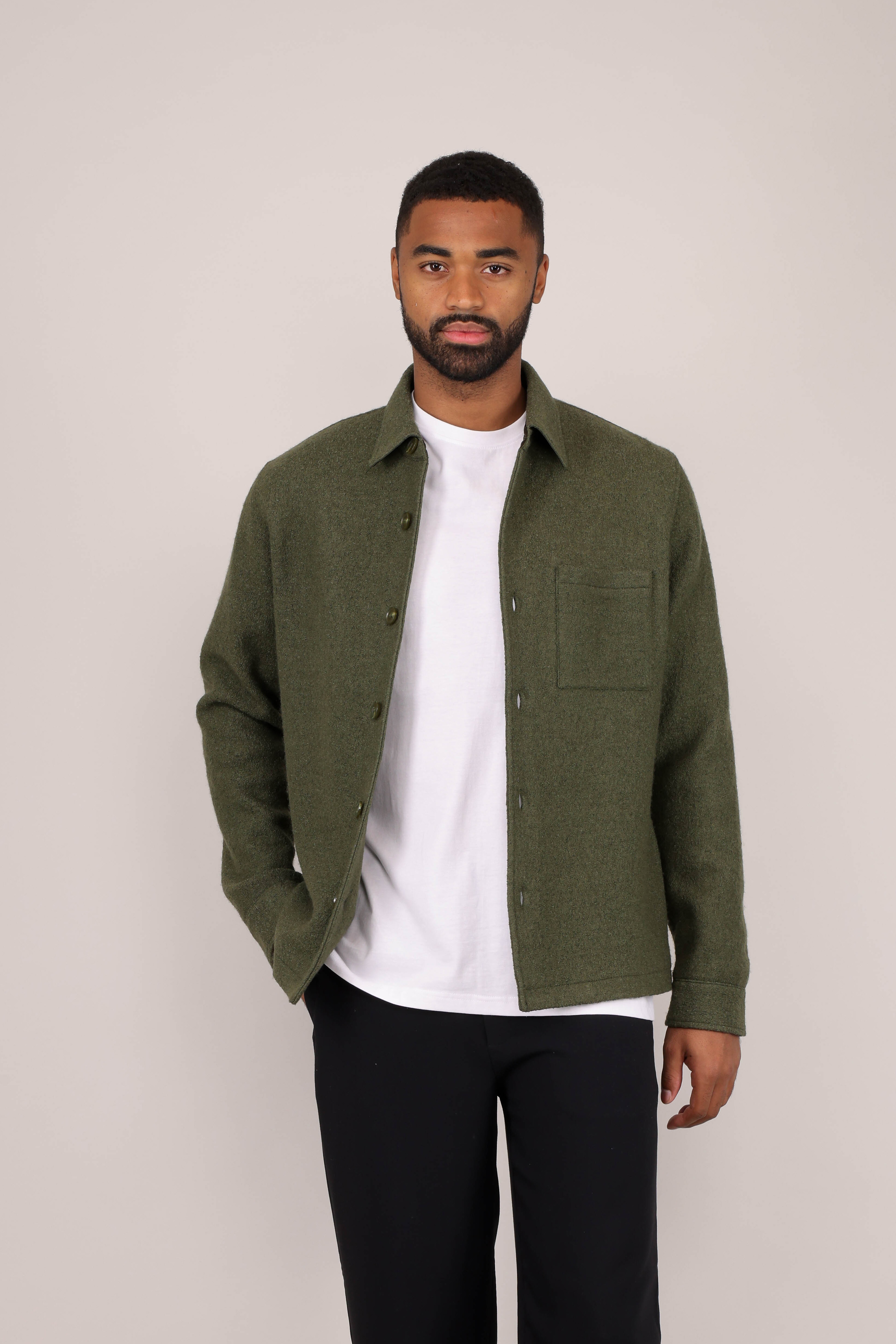Urban Pioneers Male Lavo Overshirt SHIRT OLIVE
