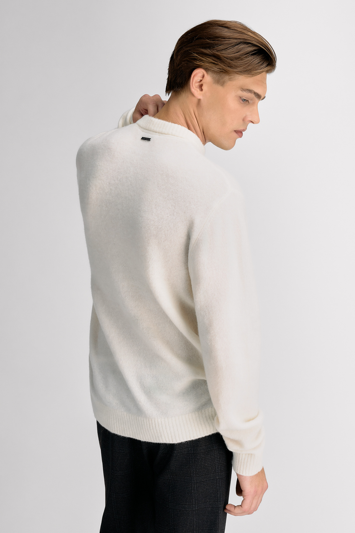 Urban Pioneers Male Liam Sweater SWEATER CREAM