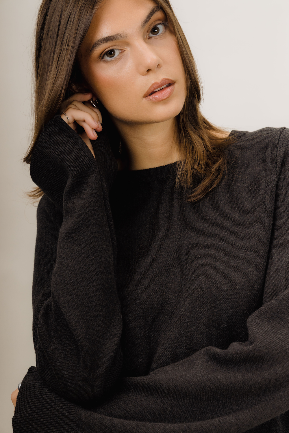 Urban Pioneers Female Lila Sweater SWEATER DARK BROWN