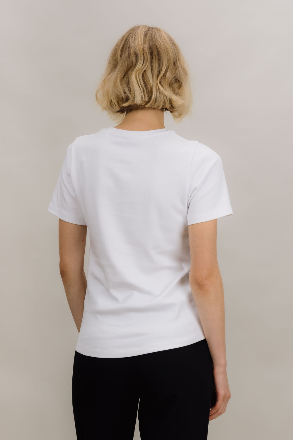 Urban Pioneers Female Linn Tee T-SHIRT WHITE