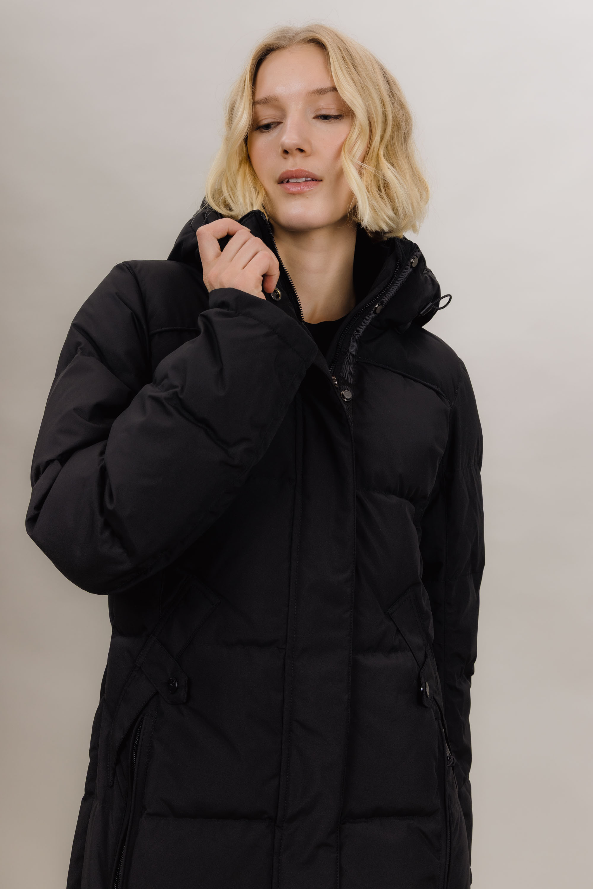 Urban Pioneers Female Liv Coat PARKA BLACK