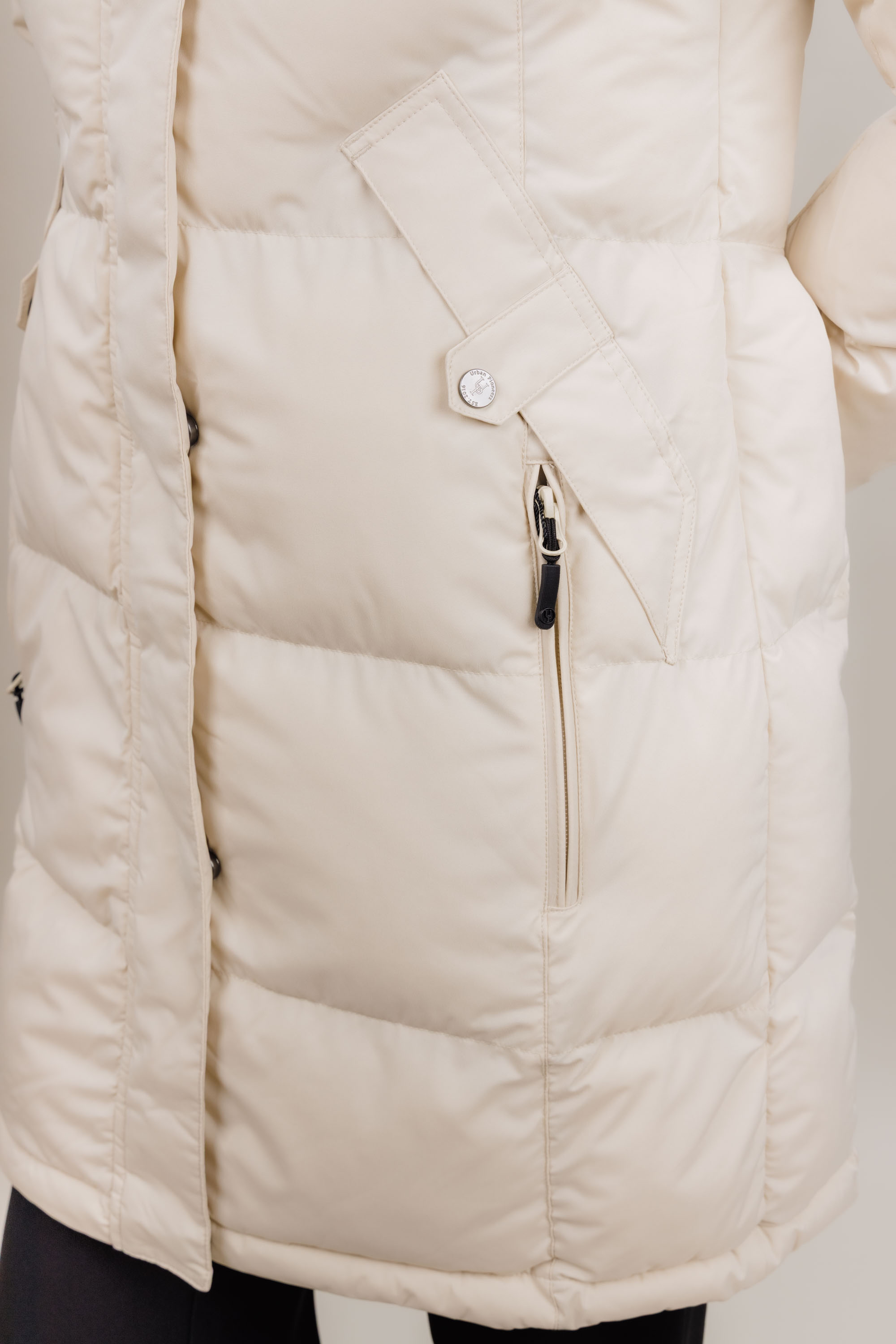 Urban Pioneers Female Liv Parka PARKA SANDSHELL