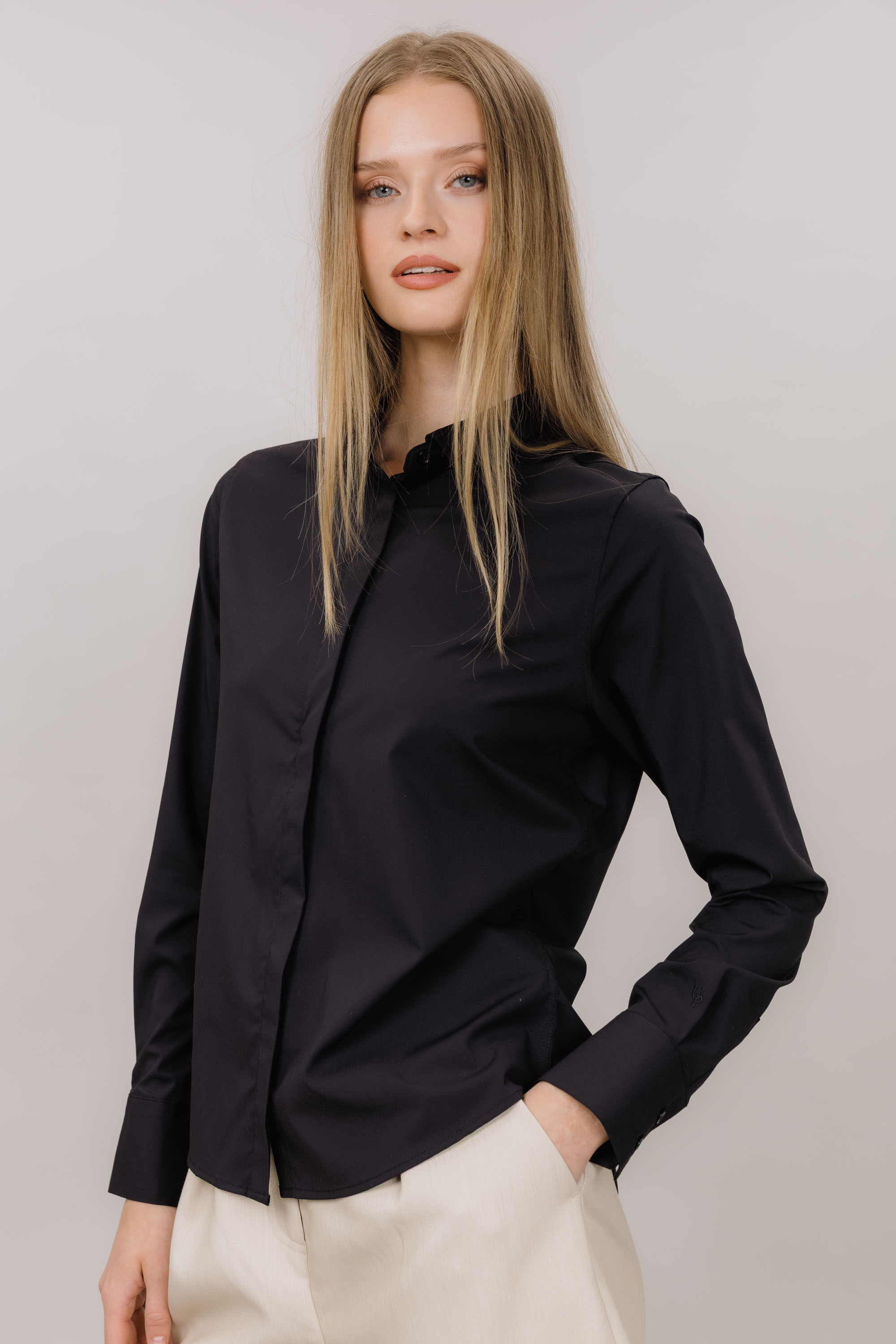 Urban Pioneers Female Mimi Shirt SHIRT BLACK