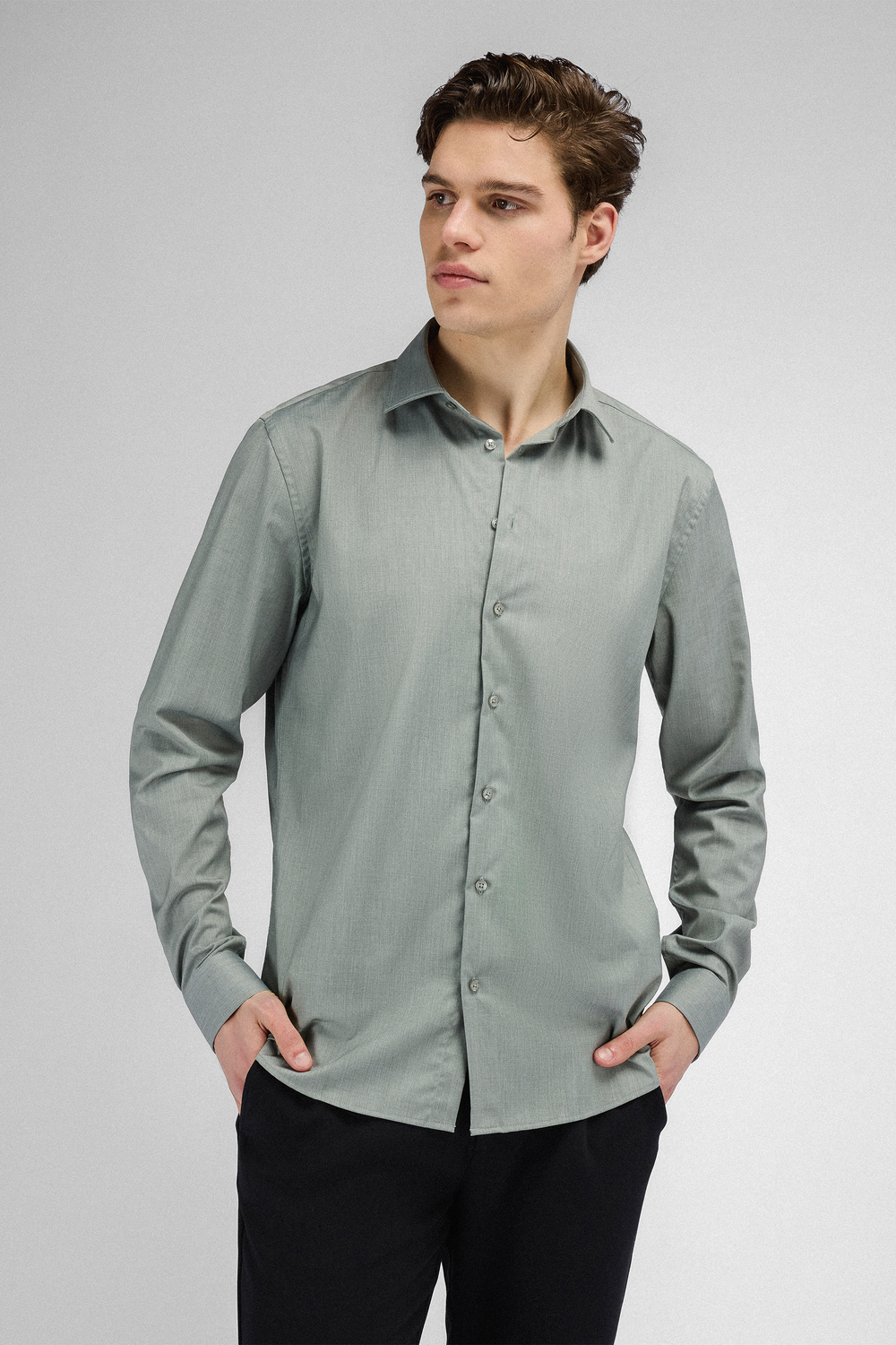 Urban Pioneers Male Mirren LS Shirt SHIRT OLIVINE