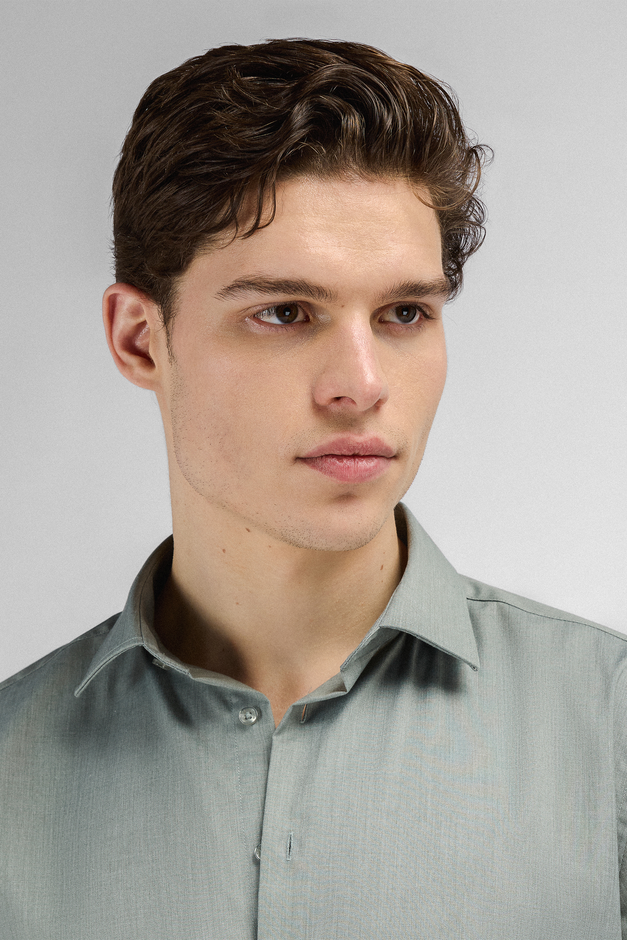 Urban Pioneers Male Mirren LS Shirt SHIRT OLIVINE