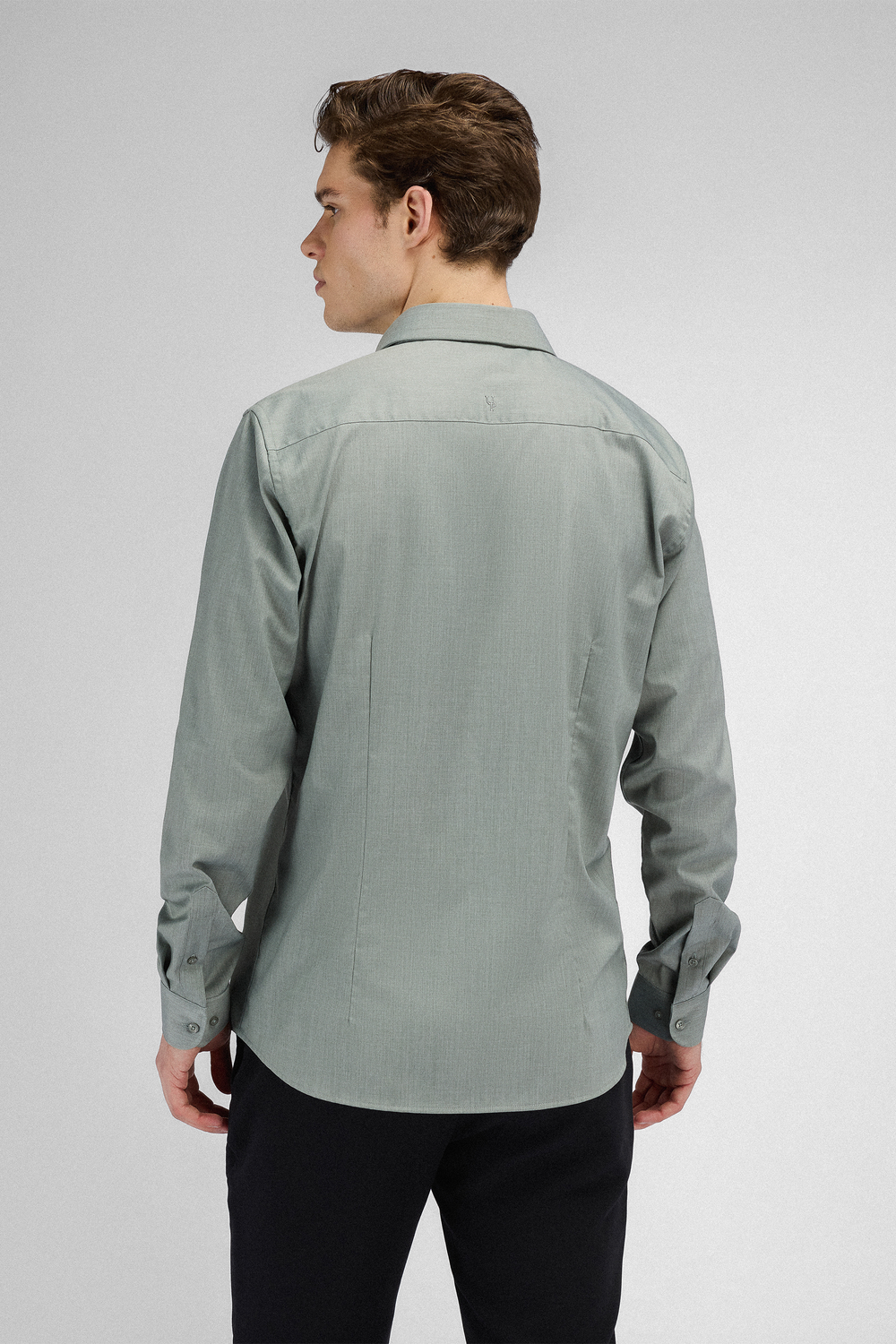 Urban Pioneers Male Mirren LS Shirt SHIRT OLIVINE