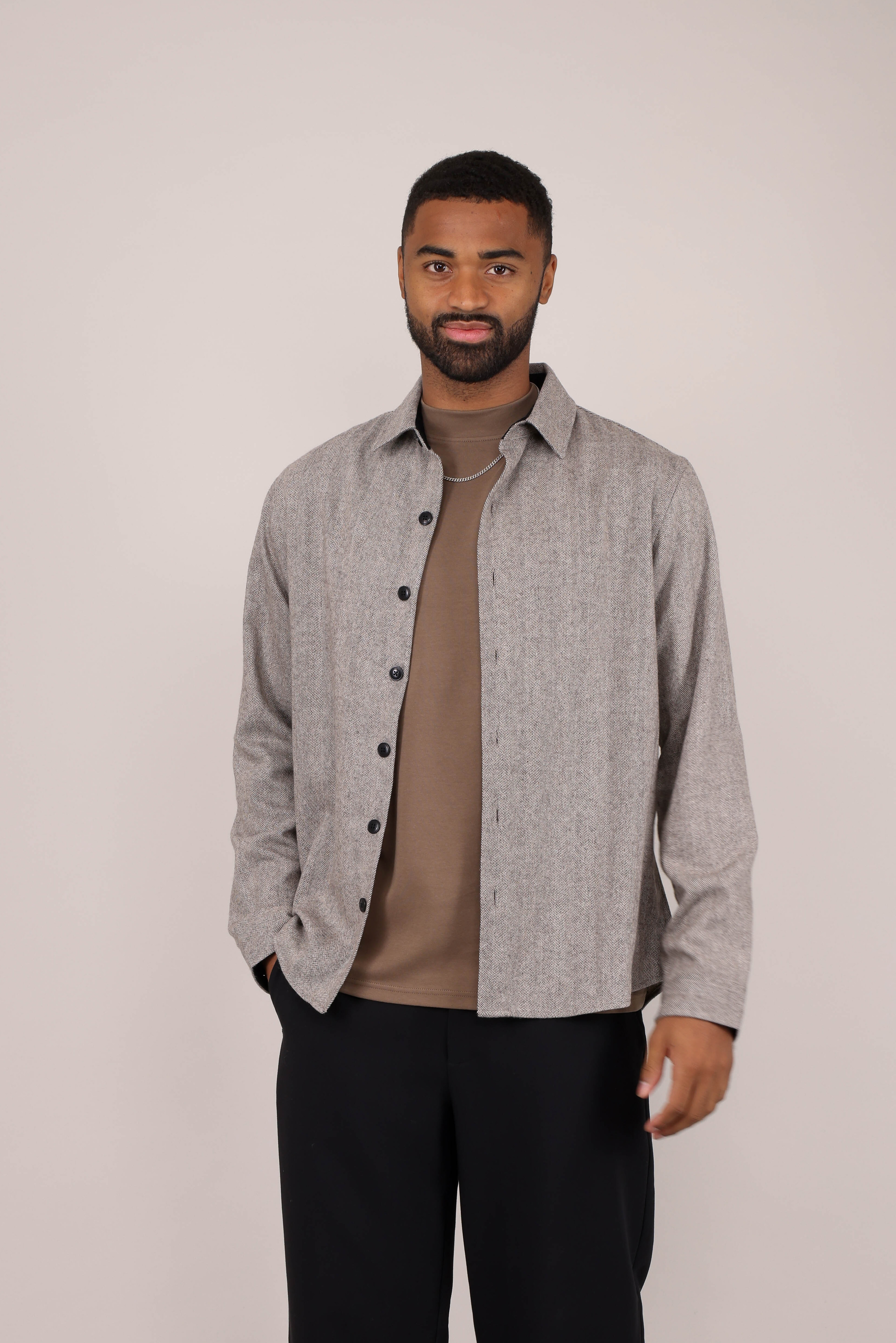 Urban Pioneers Male Odion Shirt SHIRT