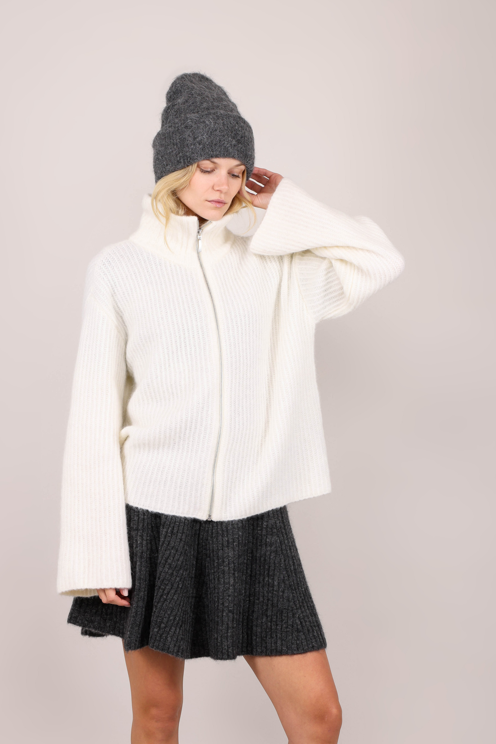 Urban Pioneers Female Pandora Cardigan CARDIGAN CREAM
