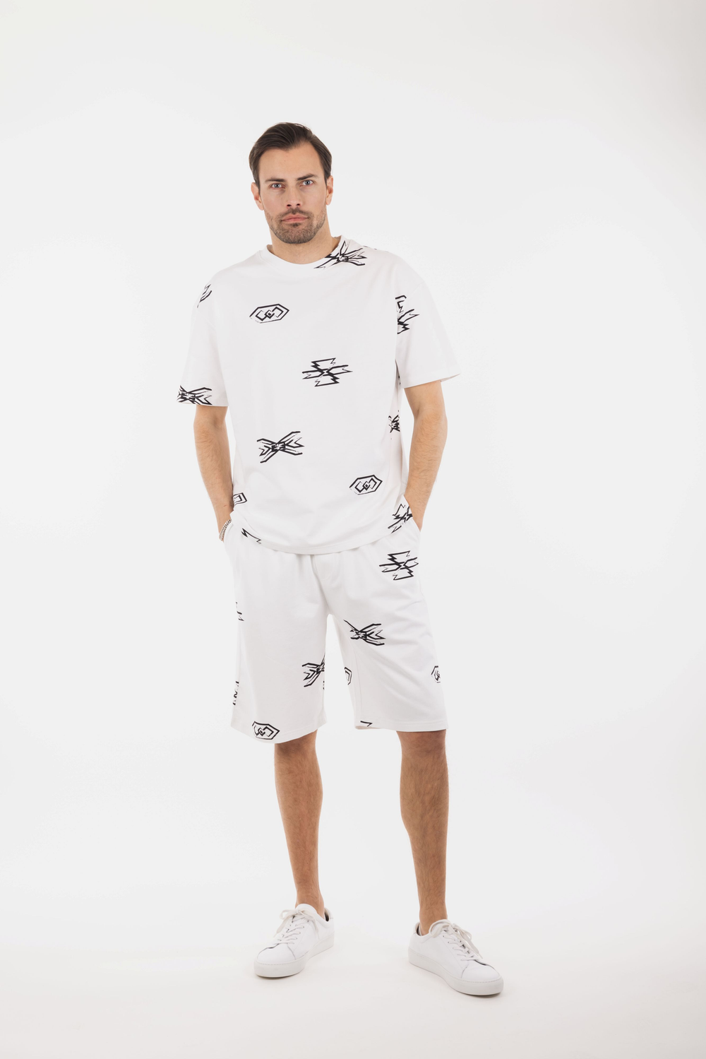 Urban Pioneers Male Pavel Shorts SHORTS WHITE