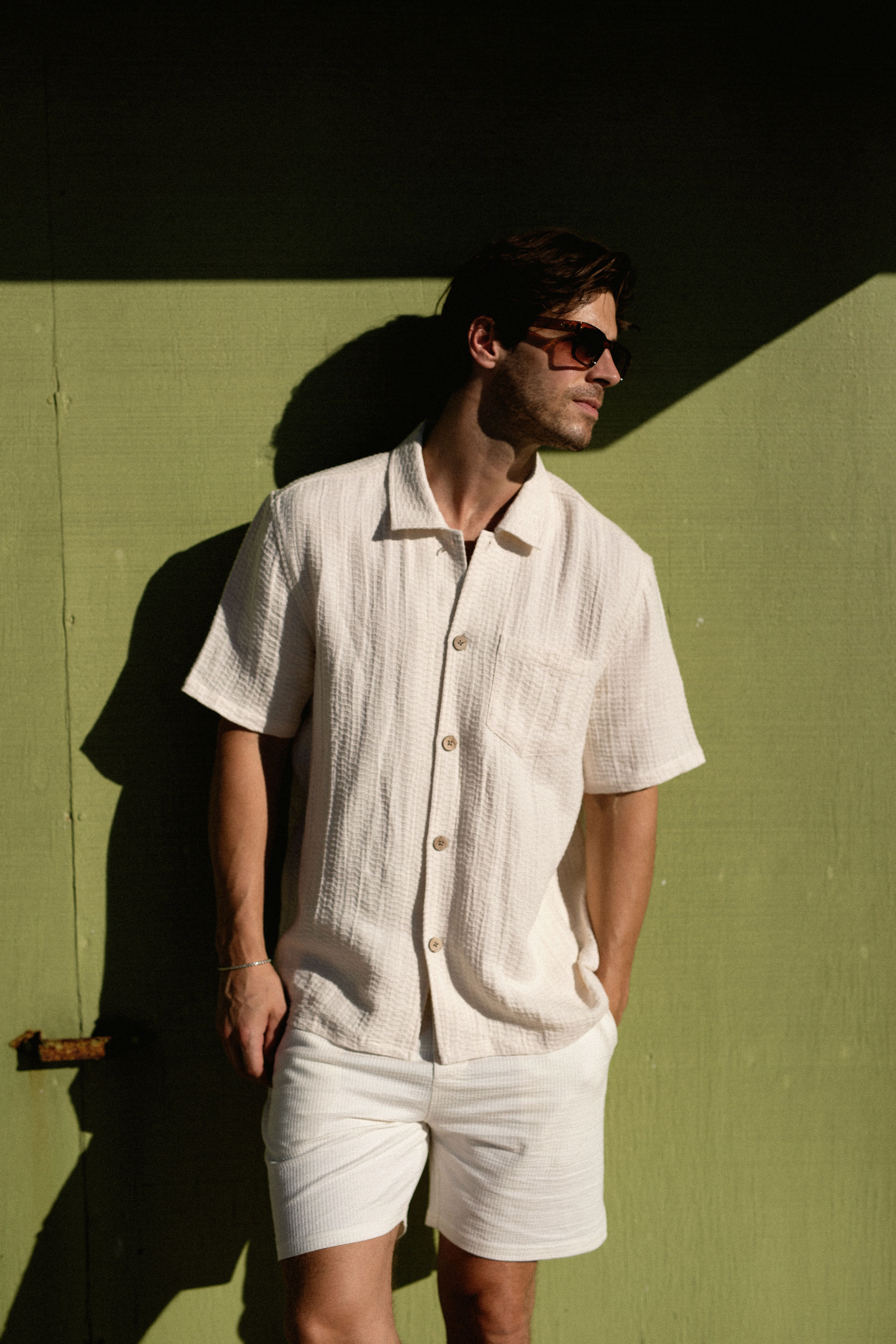 Urban Pioneers Male Reggie SS Shirt SS SHIRT CREAM